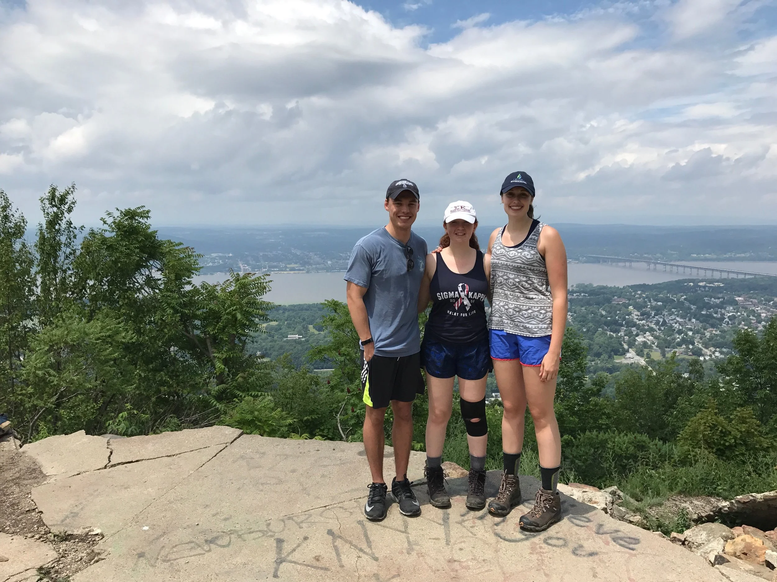 Hike and Learn: Hudson River History and Current Threats