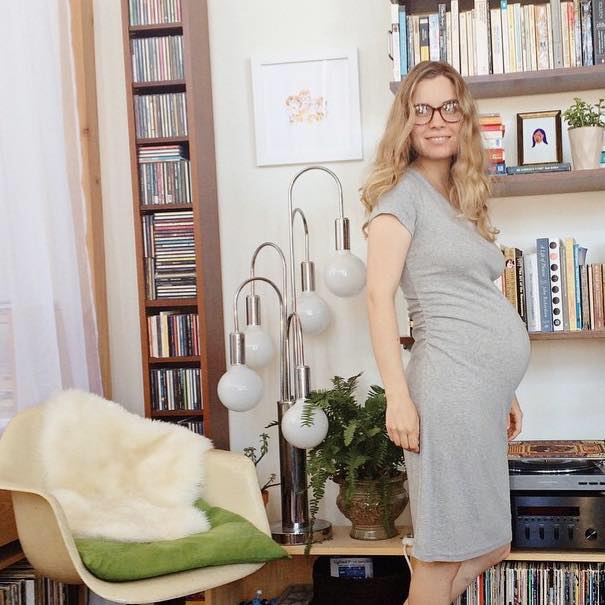 Really bumping now! Taken at 30 weeks pregnant.