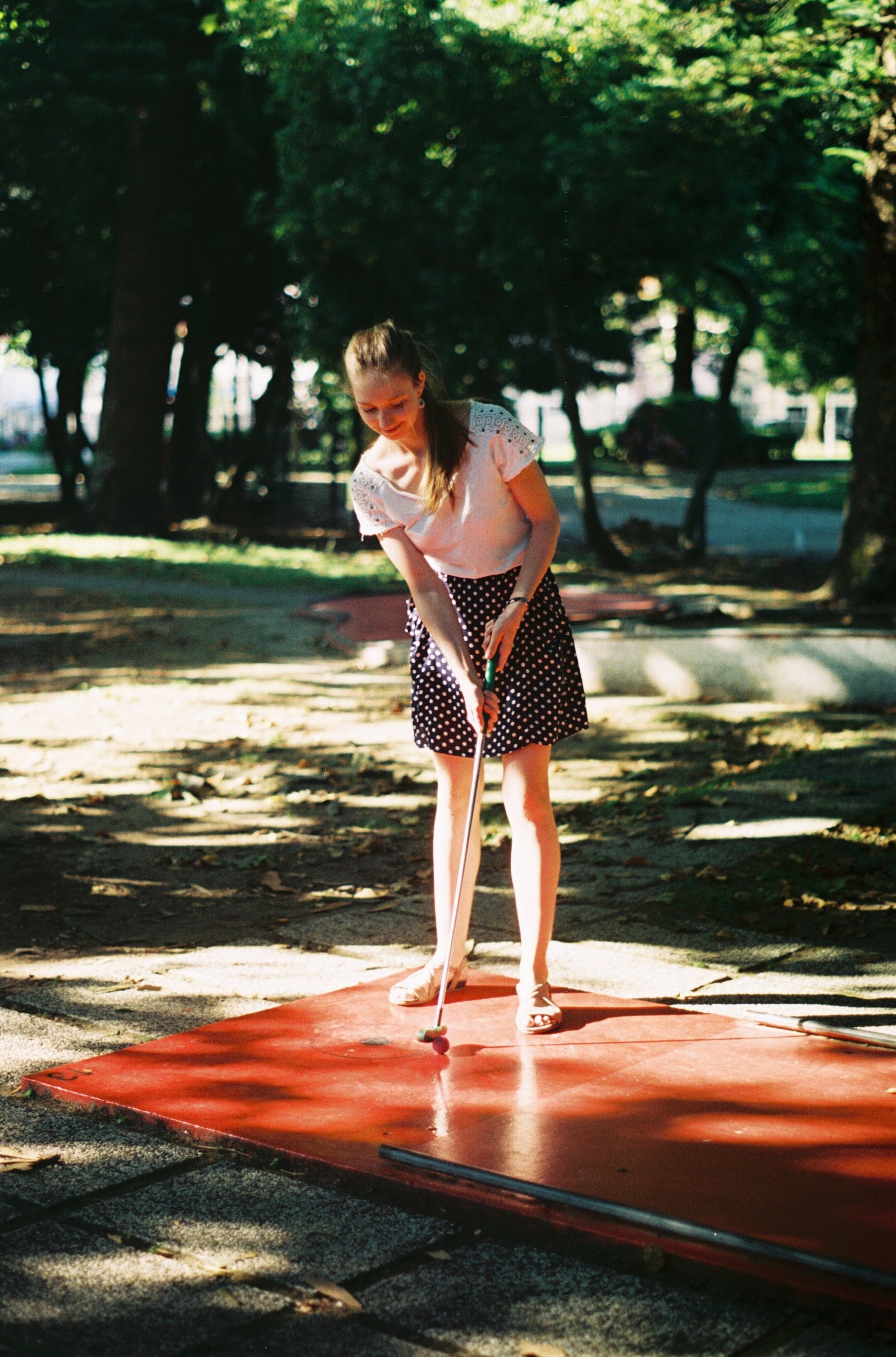 it's a thing for us, minigolf. we just love it. (I won. the last time she was here, in september, she won.)