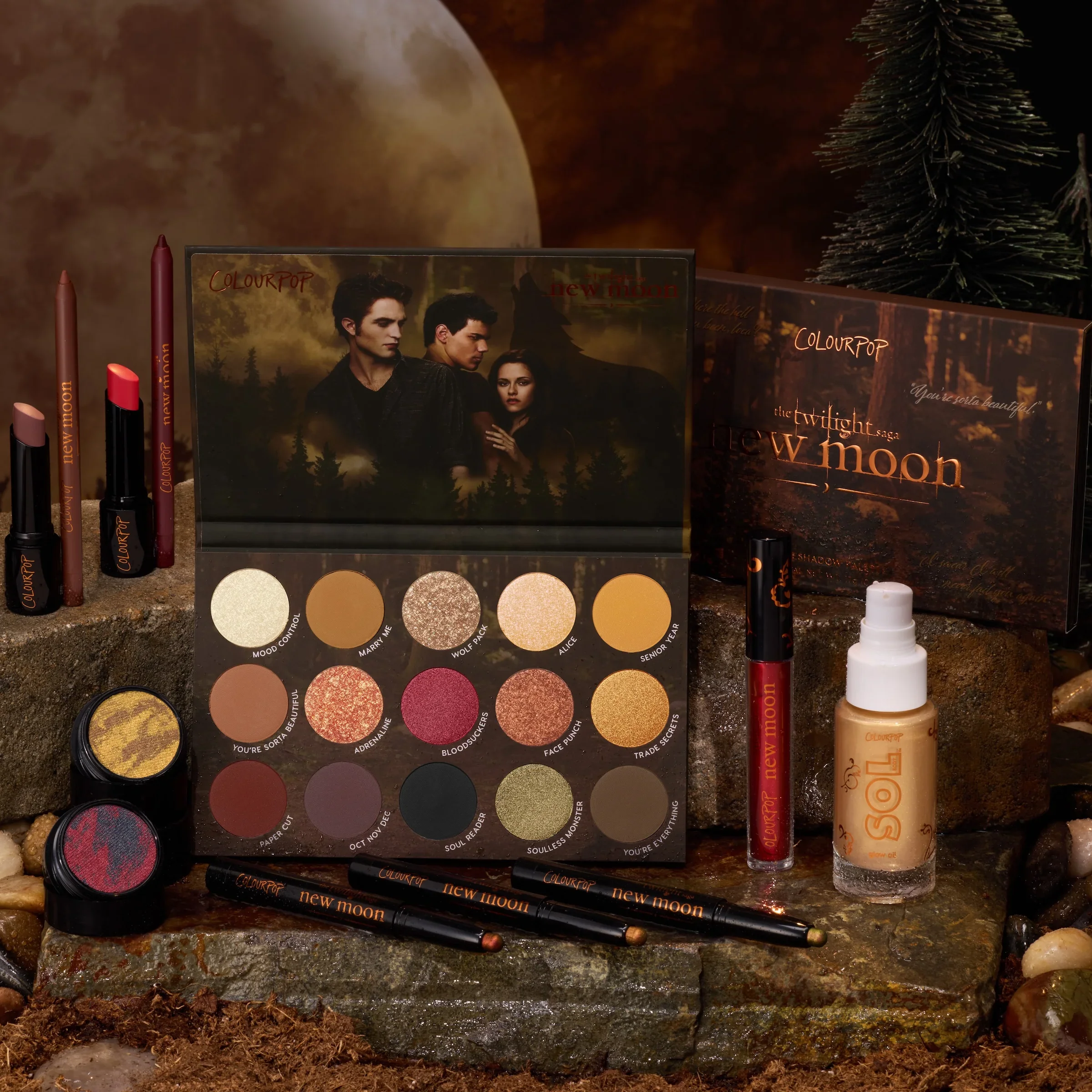 BundleTwilightNewMoonxColourPopCollectionSquareWet_Retouched.webp
