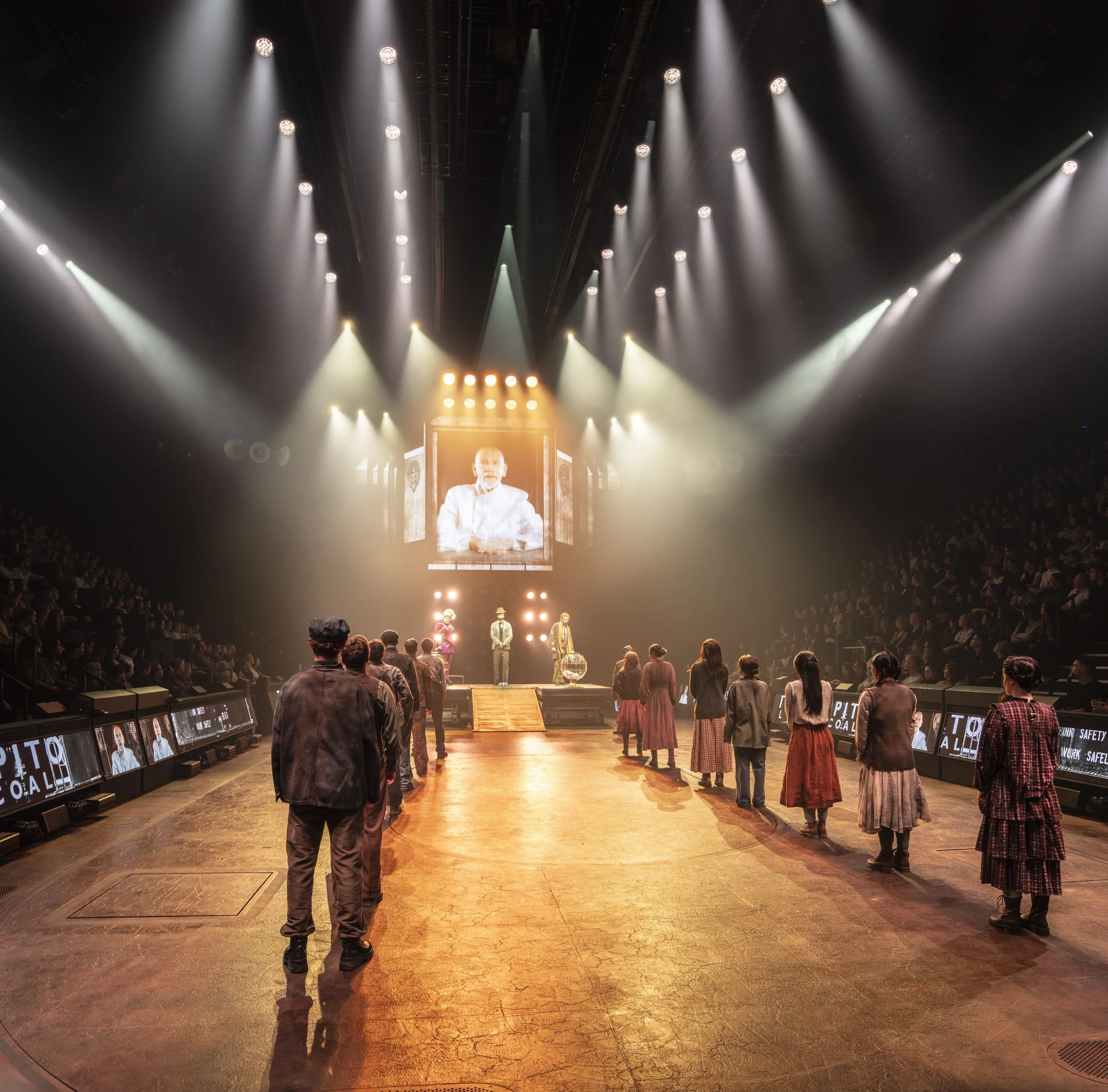 HungerGamesonStage, The Company by Johan Persson, ™ & © 2025 Lions Gate Entertainment Inc. All Rights Reserved.jpg