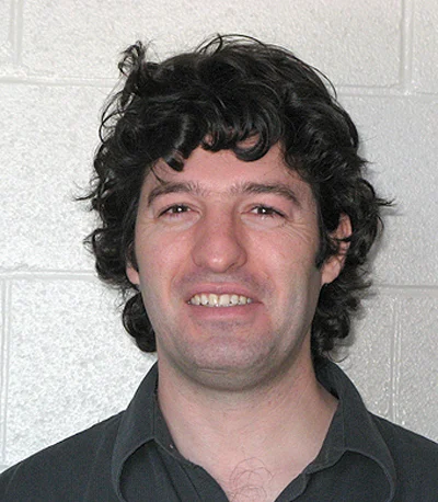 233-605834913.jpg