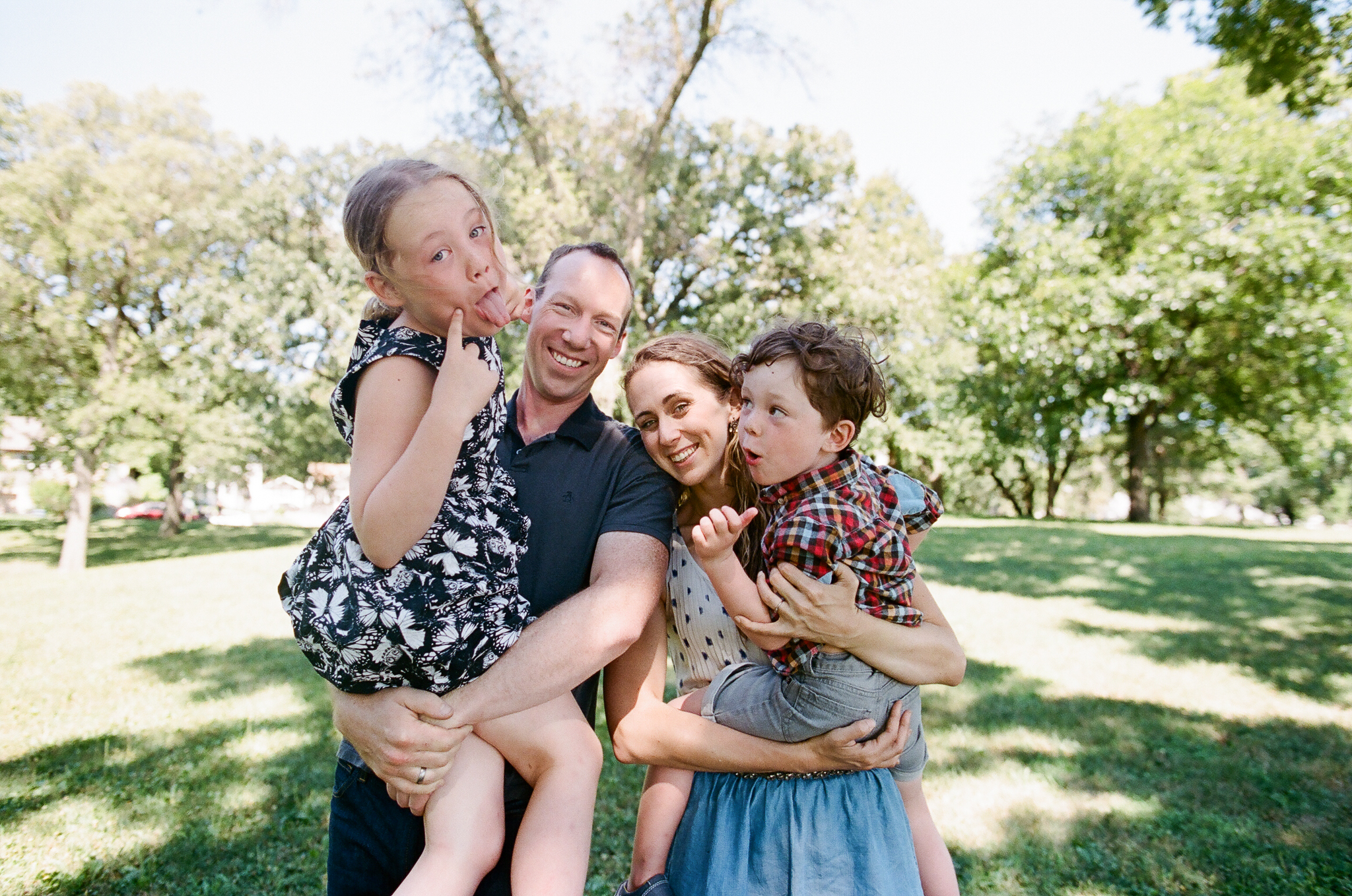 Minneapolis Minnesota Lifestyle Family Portrait Photographer