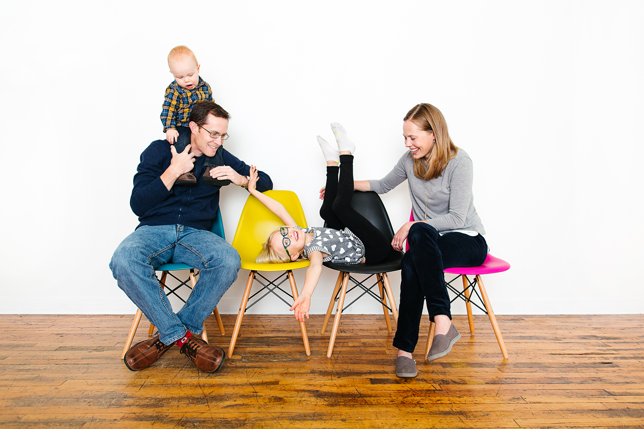 Modern Family Portrait Studio in Minneapolis, Minnesota