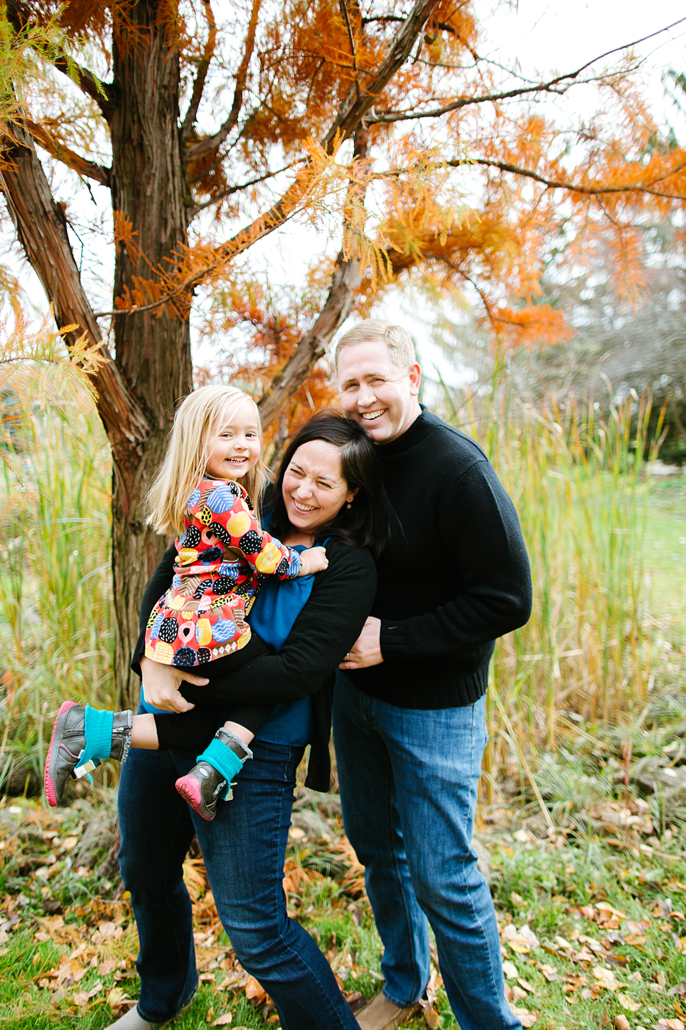 Fall Family Portrait Sessions at the Minneapolis Peace Garden by Lake Harriet