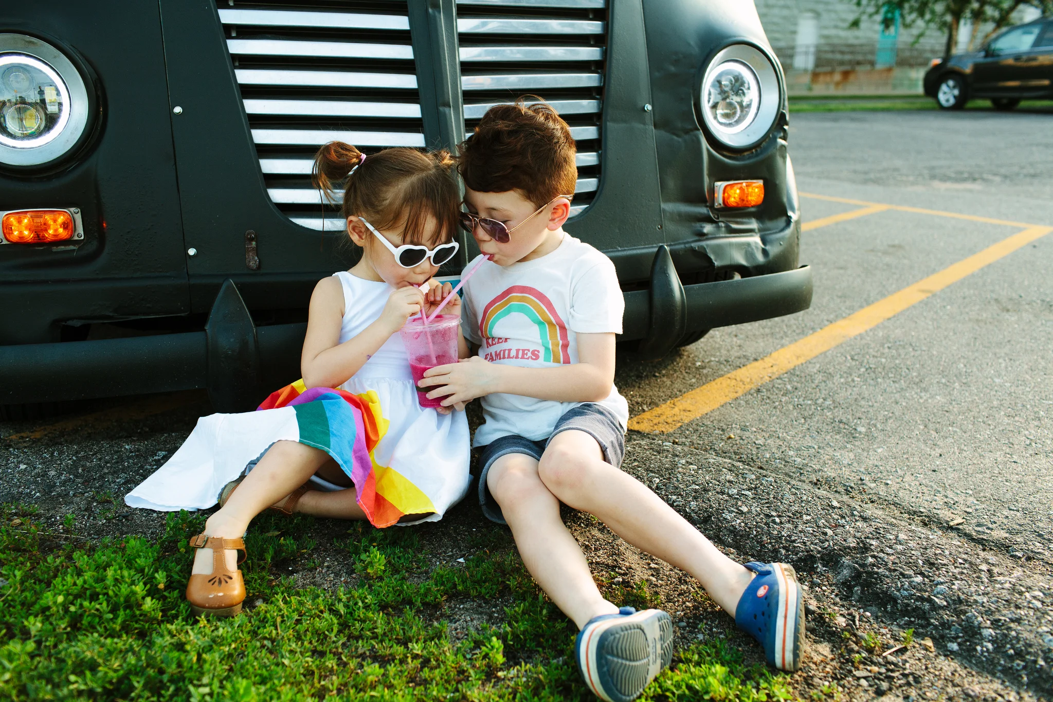 Shirlee + John + Oliver + Maddie at the Stone Arch Bridge