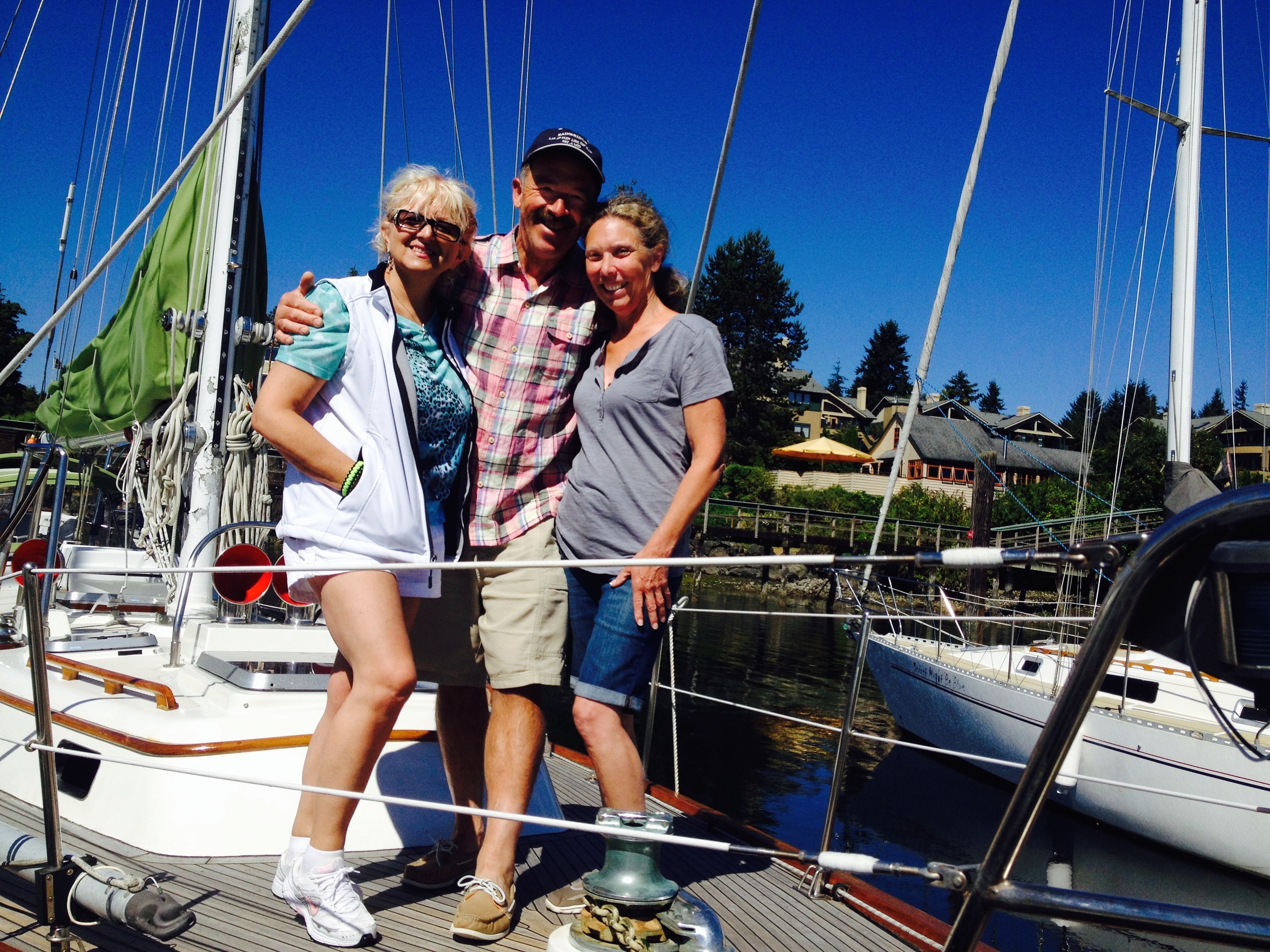 Fabienne, Duane and Julie back at the dock.
