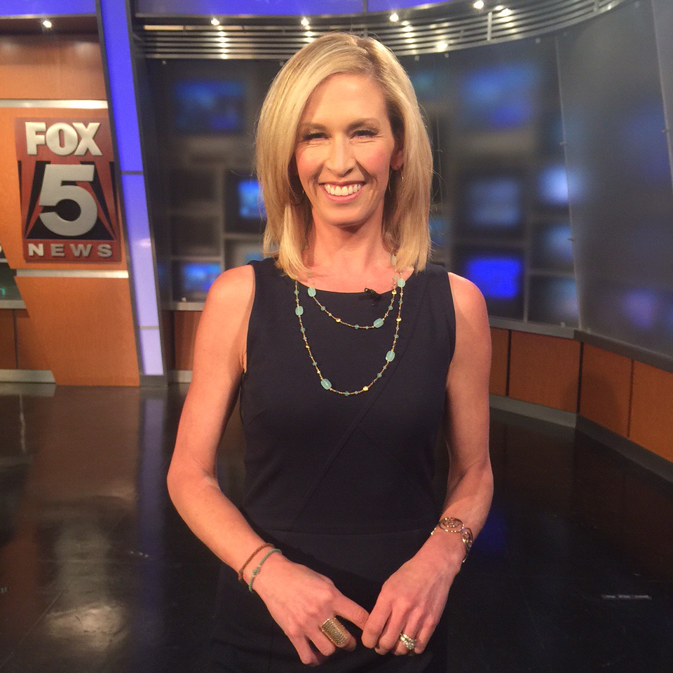 Anchor Laura Evans FOX 5 MEWS