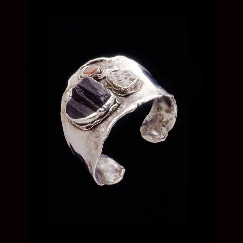 10-ART-P Maloney Silver BraceleT-B-SQ.jpg