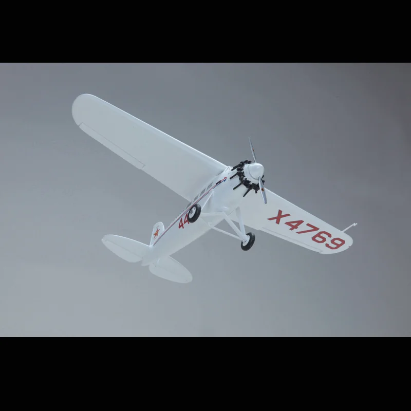 27-EDITORIAL-Model Airplane-B.jpg