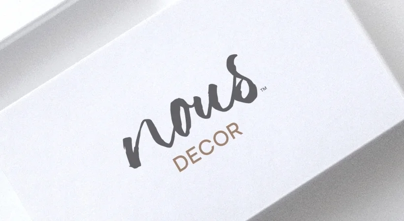 nousDECOR_bcard_mockup.jpg