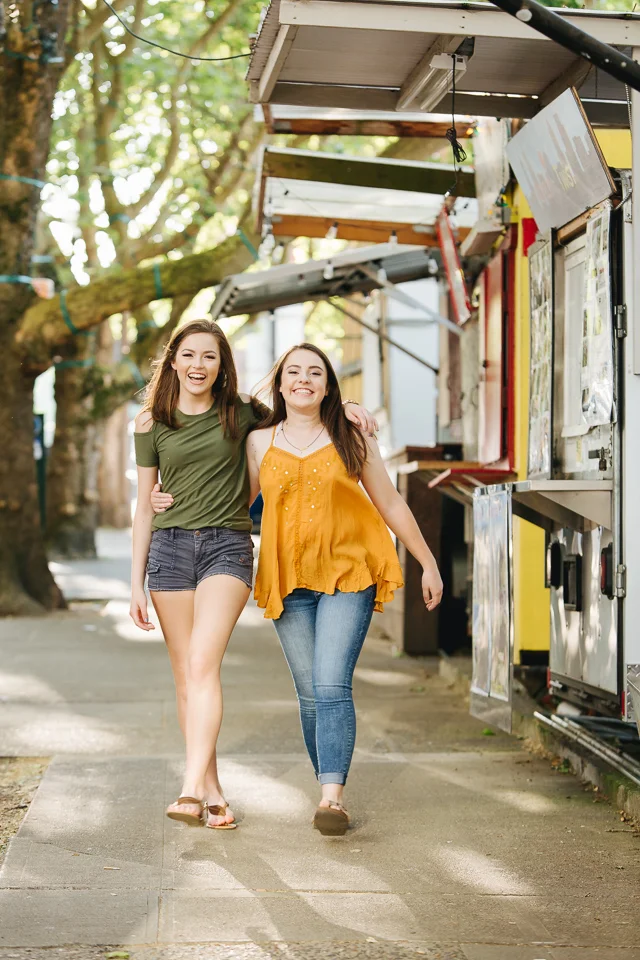 HP Studios-2018Seniors-DT-0025.jpg