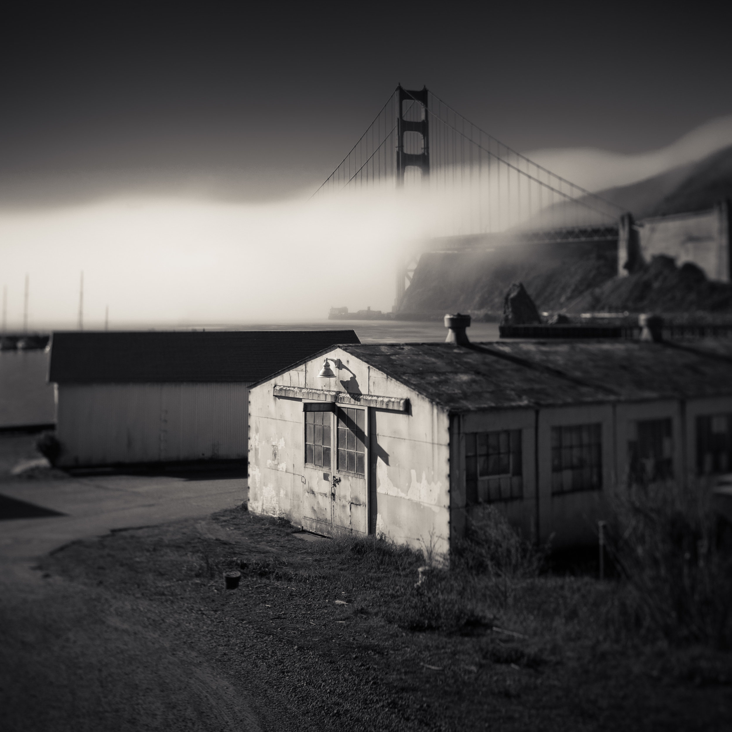 Sausalito Fort Baker black white golden gate bridge waterfront fog