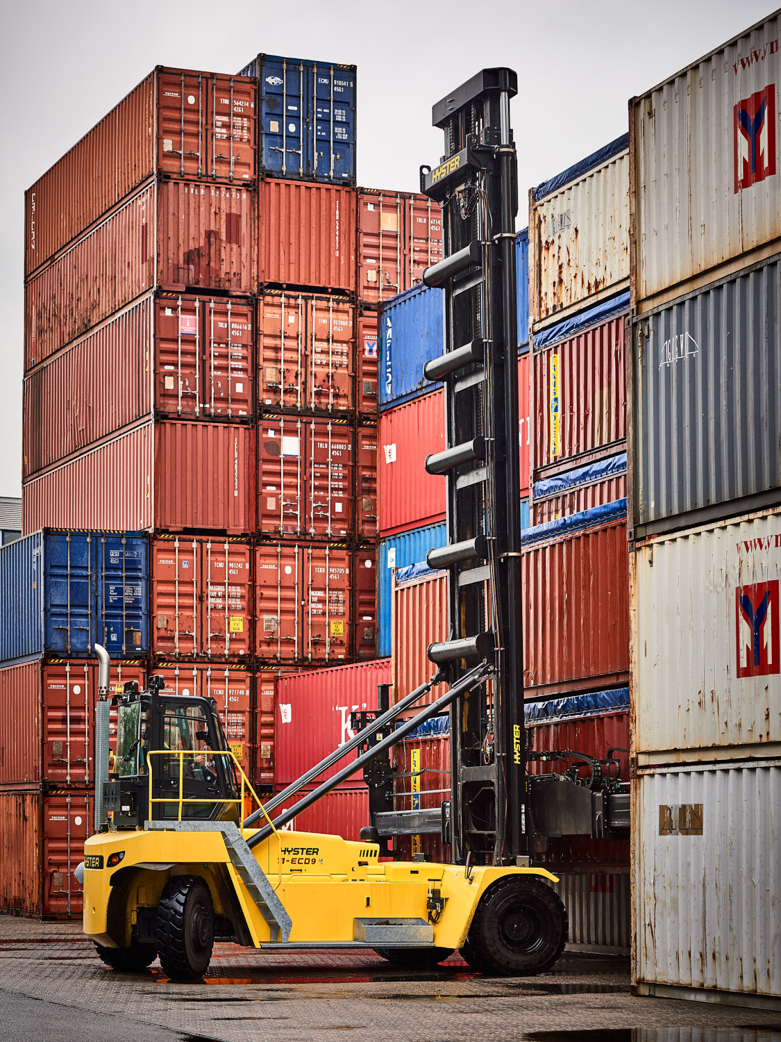 Perrett_170725_Hyster_11_ECD9_HH_0123.jpg