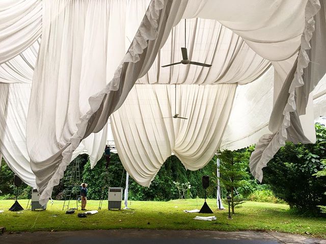 The calm before the madness! #lxgclassiccars #marqueemagic @luxglove