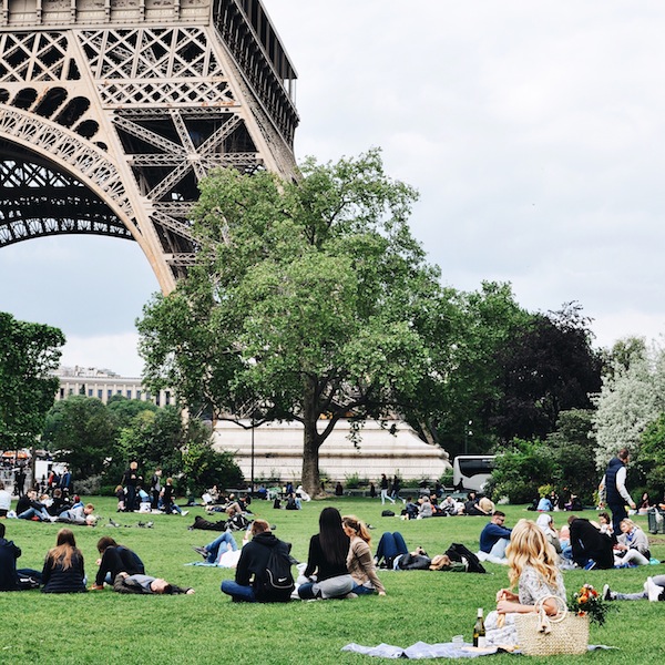Travel Inspiration: A Picnic in Paris