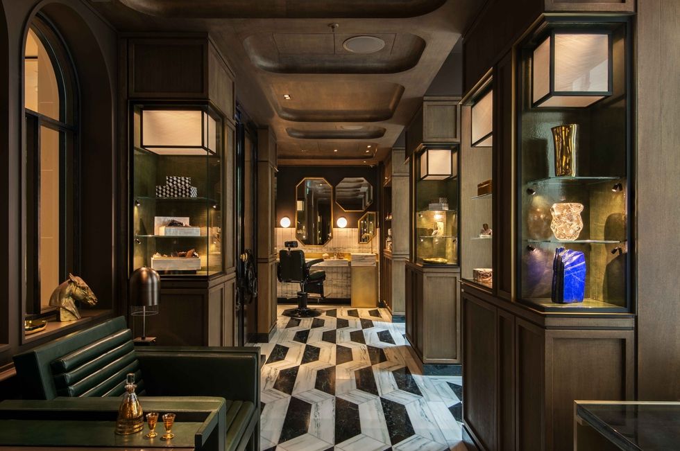 Places: Hôtel de Crillon, Paris & a Renovation by Karl Lagerfeld