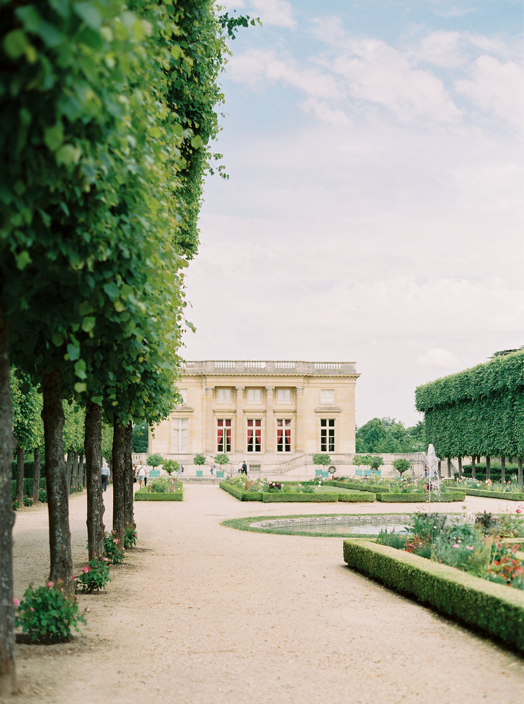 A Wedding in Versailles by Trille Floral