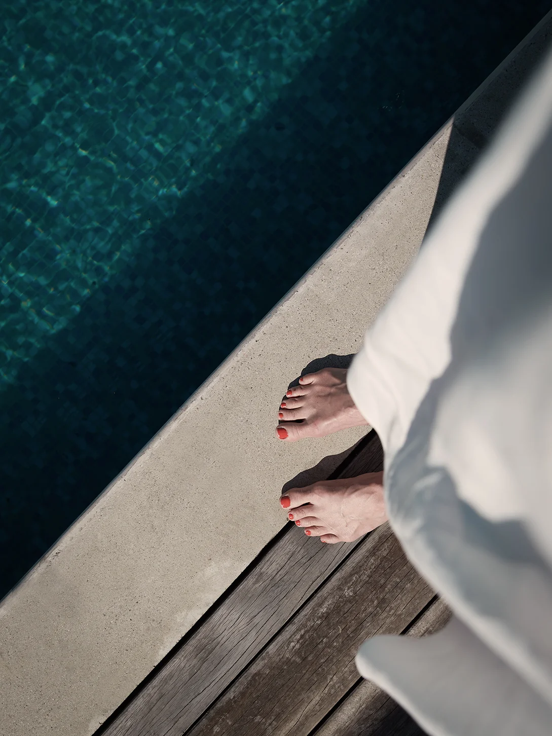 Pool life_feets_May 2018.jpg