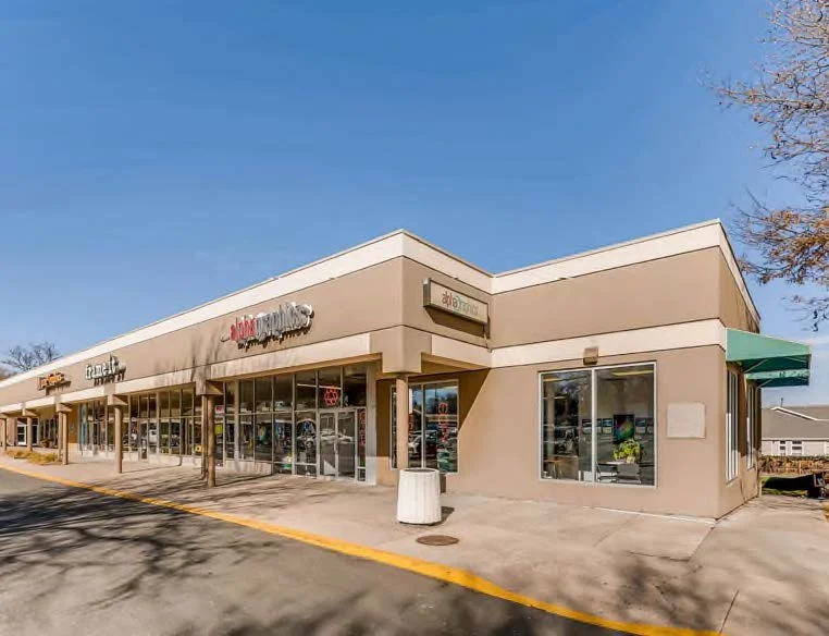 Equity Investment 75,000 sf Retail Center Littleton, CO