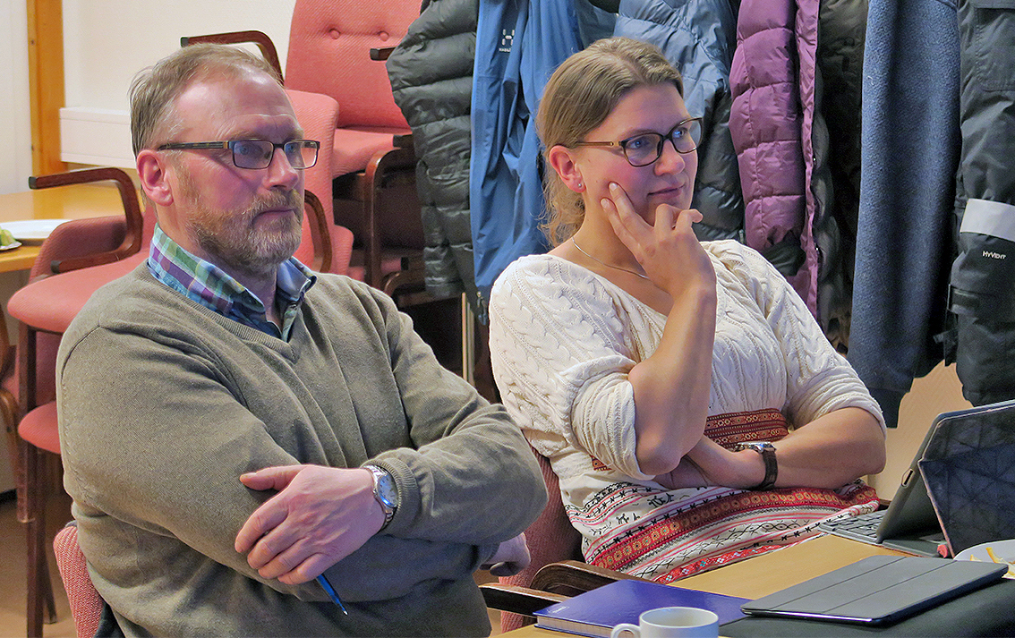 Per Ousten, leder i villreinnemnda og leder i prosjektgruppa, sammen med Kjersti Ane Bredesen, landbrukssjef i Tolga kommune. Foto: A. Nyaas