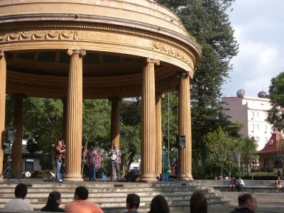 Random concert in San Jose. Parque Morázan