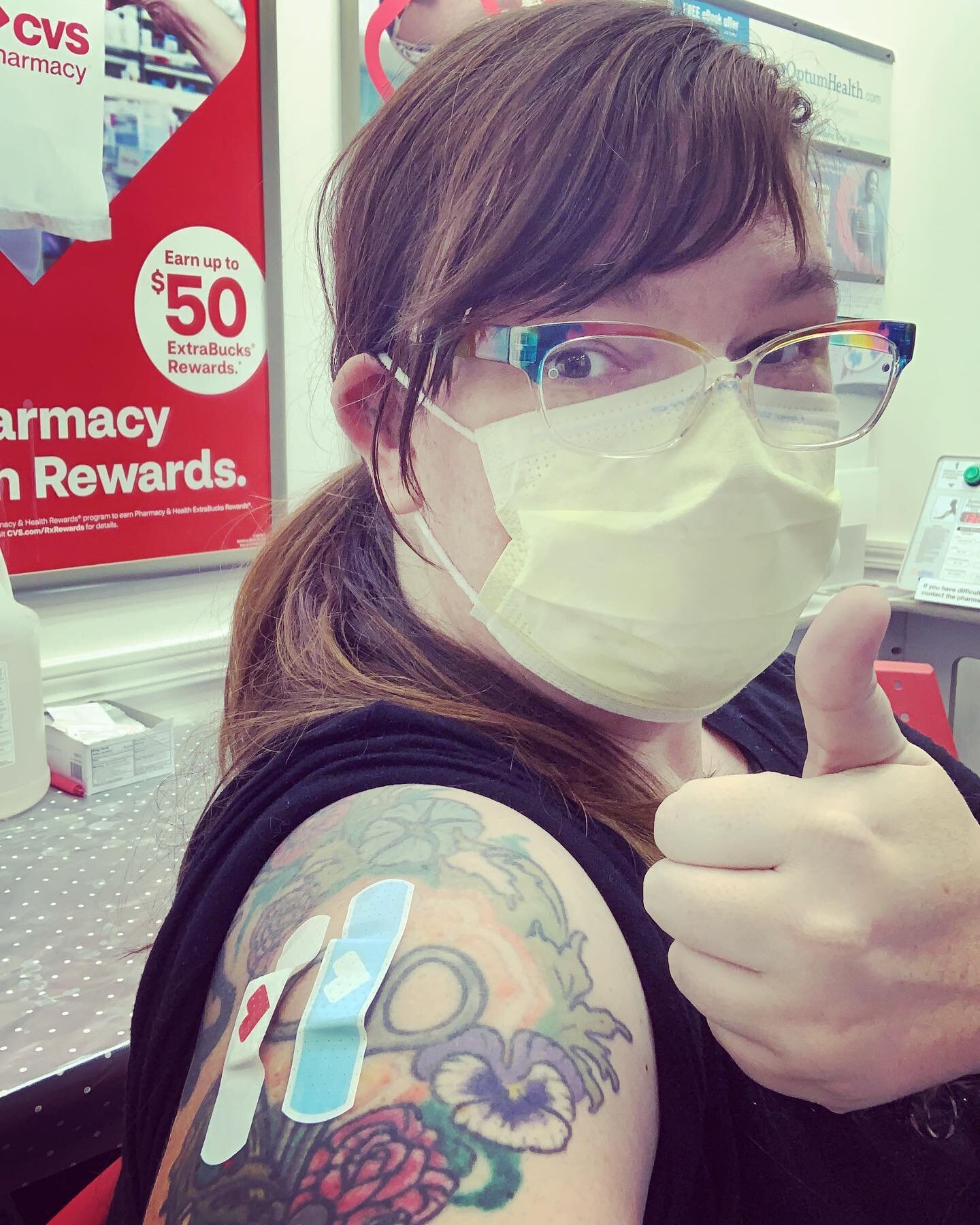 The new #covid booster (@cvspharmacy has it!), flu and TDAP all at once. I better get super powers after this ;)
.
.
.
#gettheshot #covidisntover #believescience #vaccineswork #artistslife
