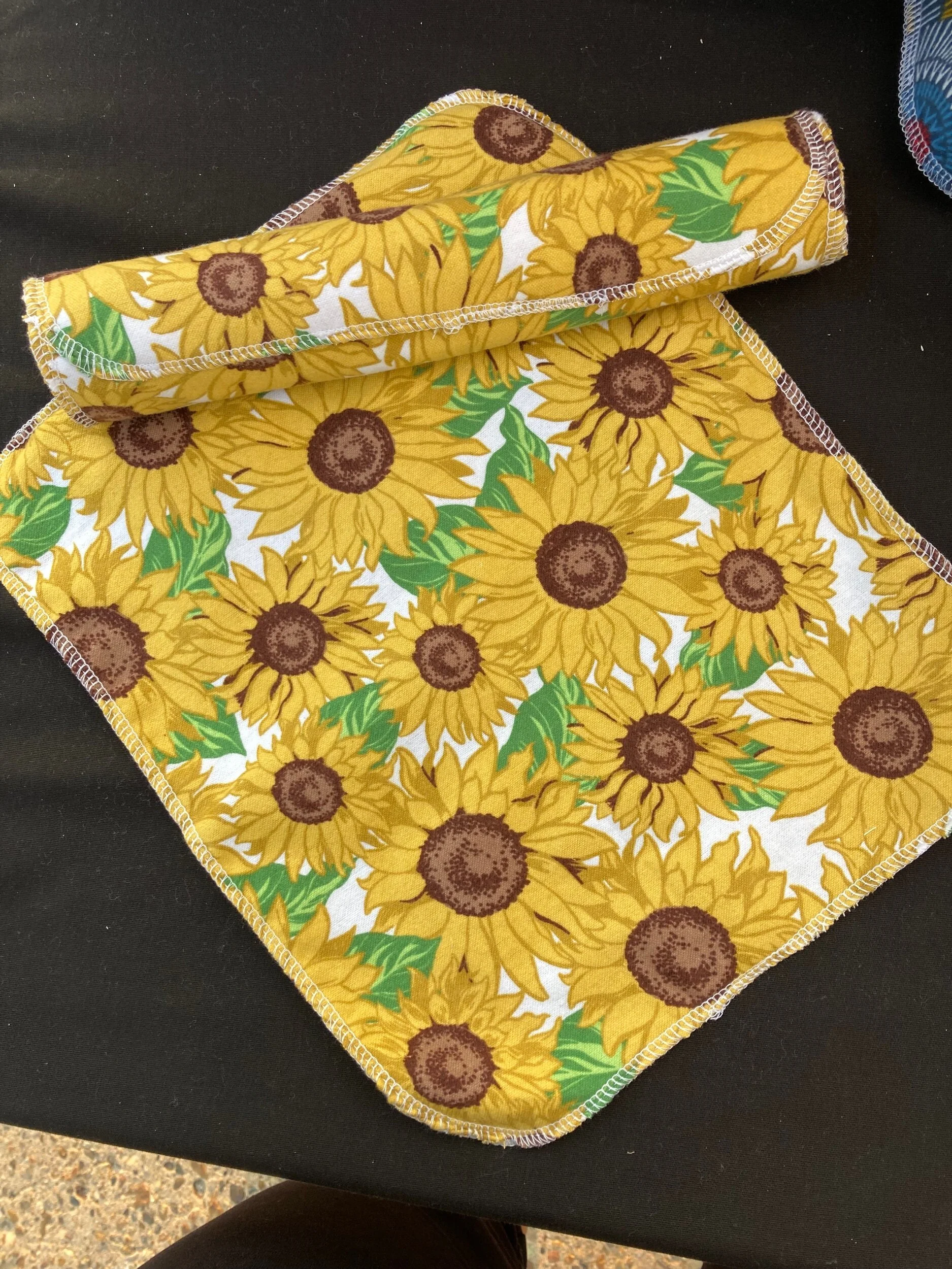 ECC8C0E3-B347-4FAE-802C-C93C927D3D7C