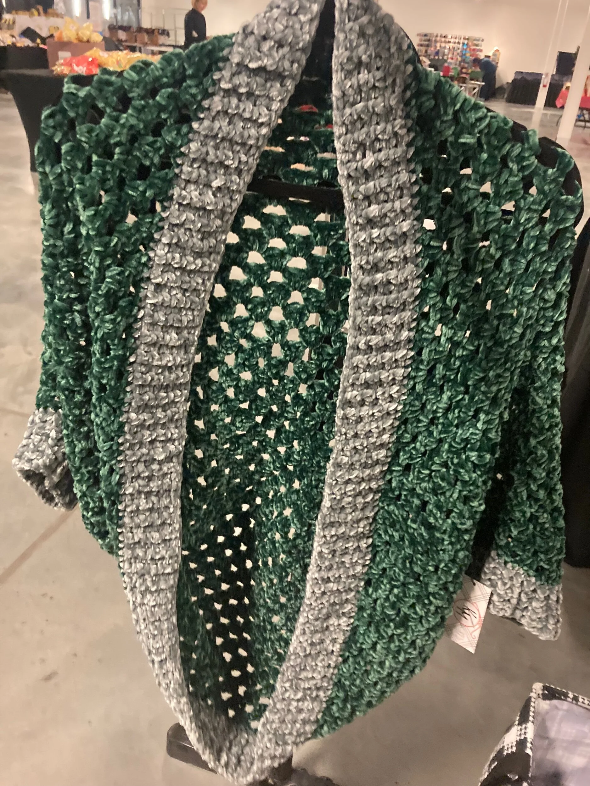 FB2614D0-E2BF-439B-A75E-572B2CAA1C67