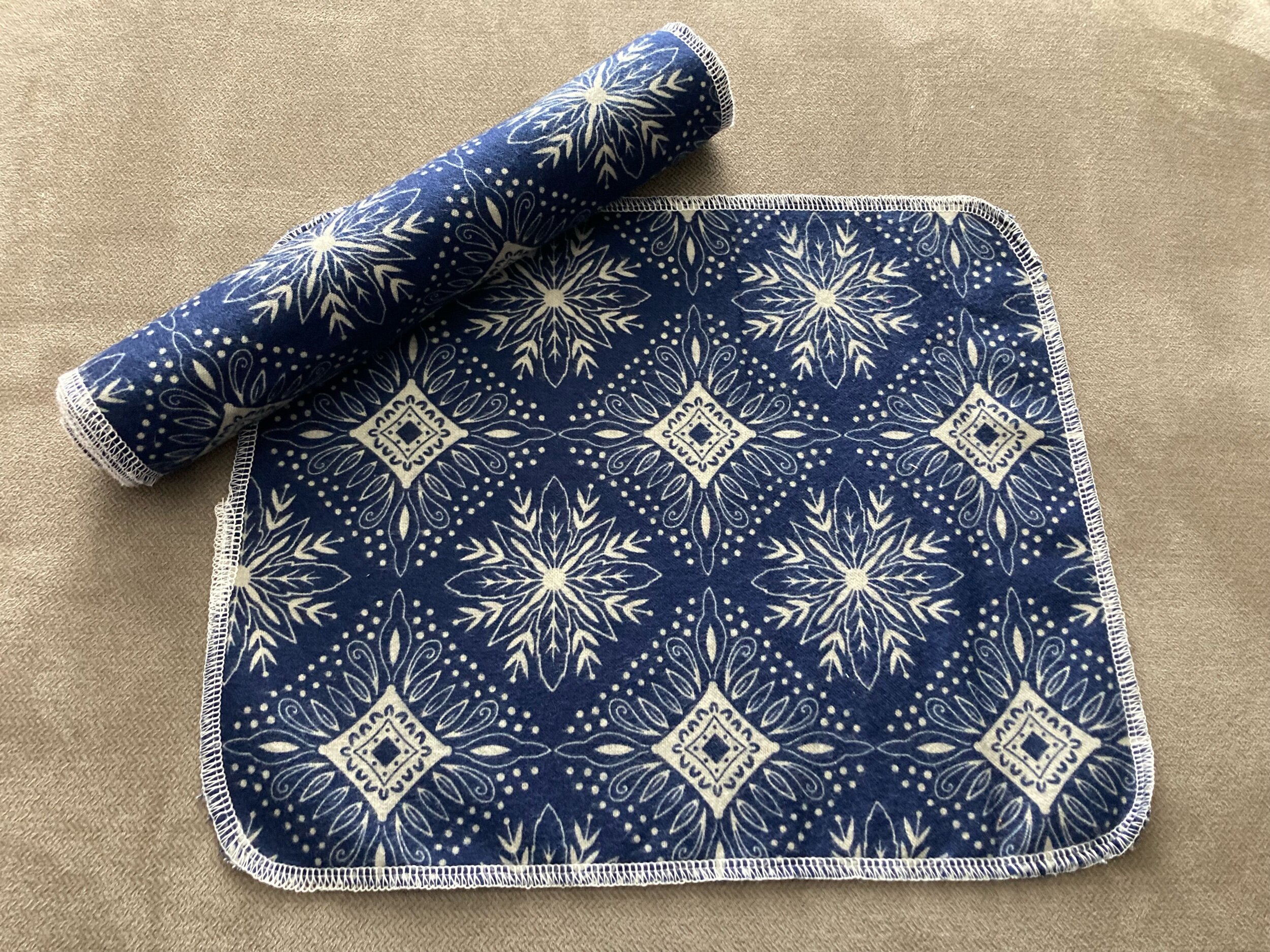 B27F237E-2BAE-4EAC-B5C7-95C72F772C5E