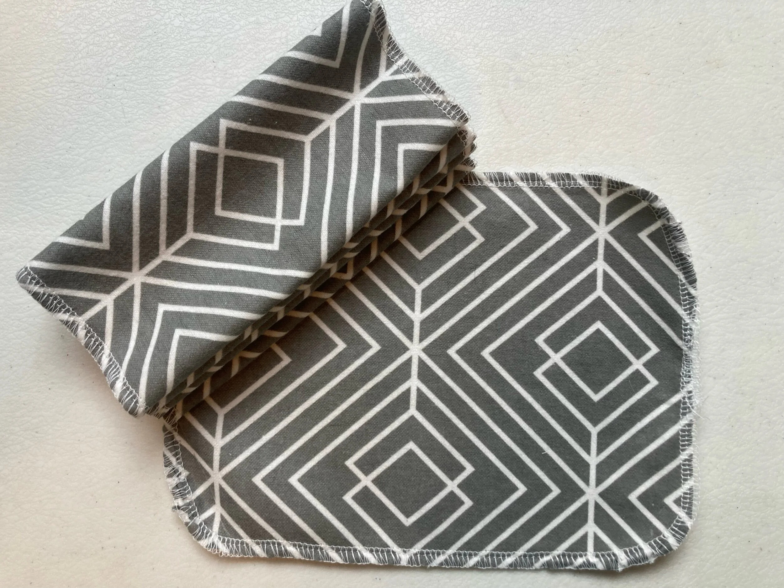 9F1DCD59-680E-4EFF-A252-0D7CA56A0F29