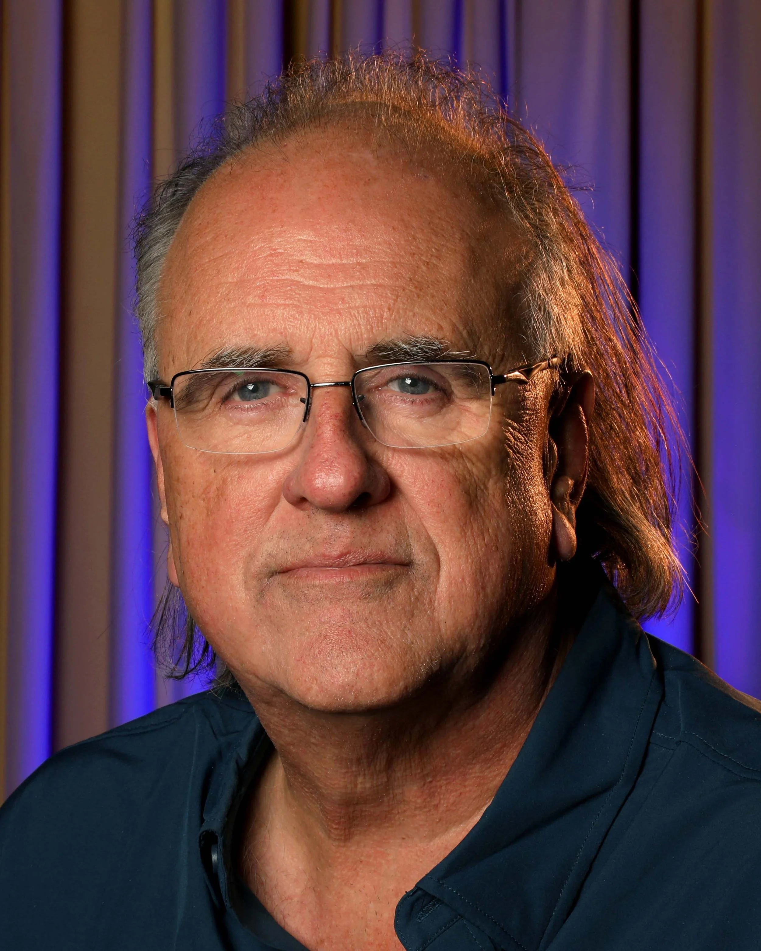 Robert Helvey's Instagram, Twitter & Facebook on IDCrawl