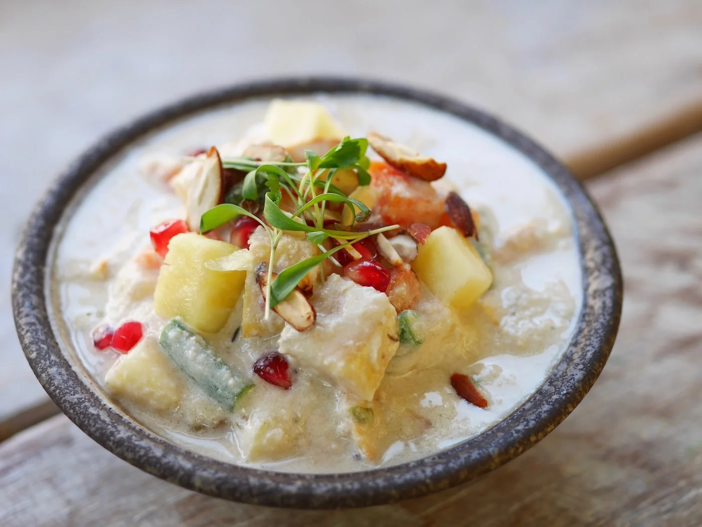 Navaratan Kuruma.jpg