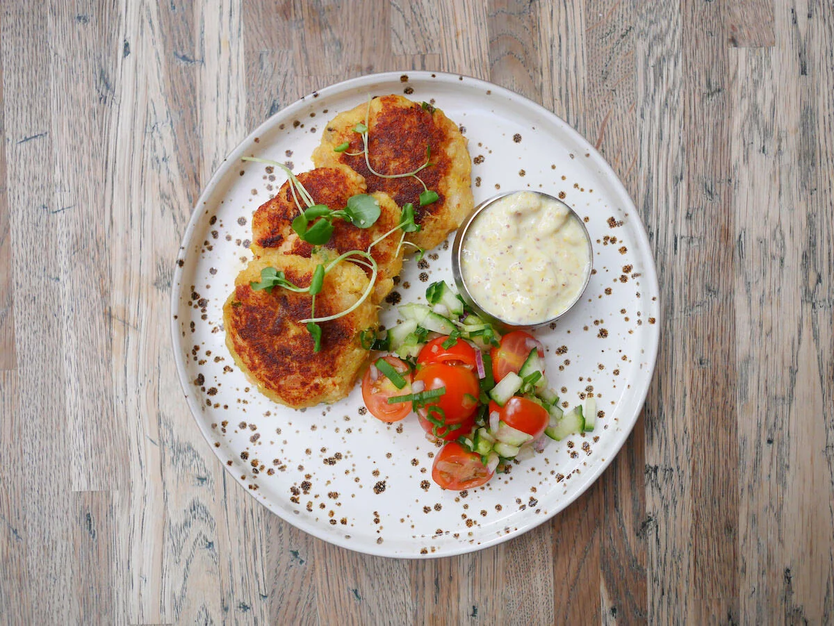 Prawn & Fishcakes.jpg