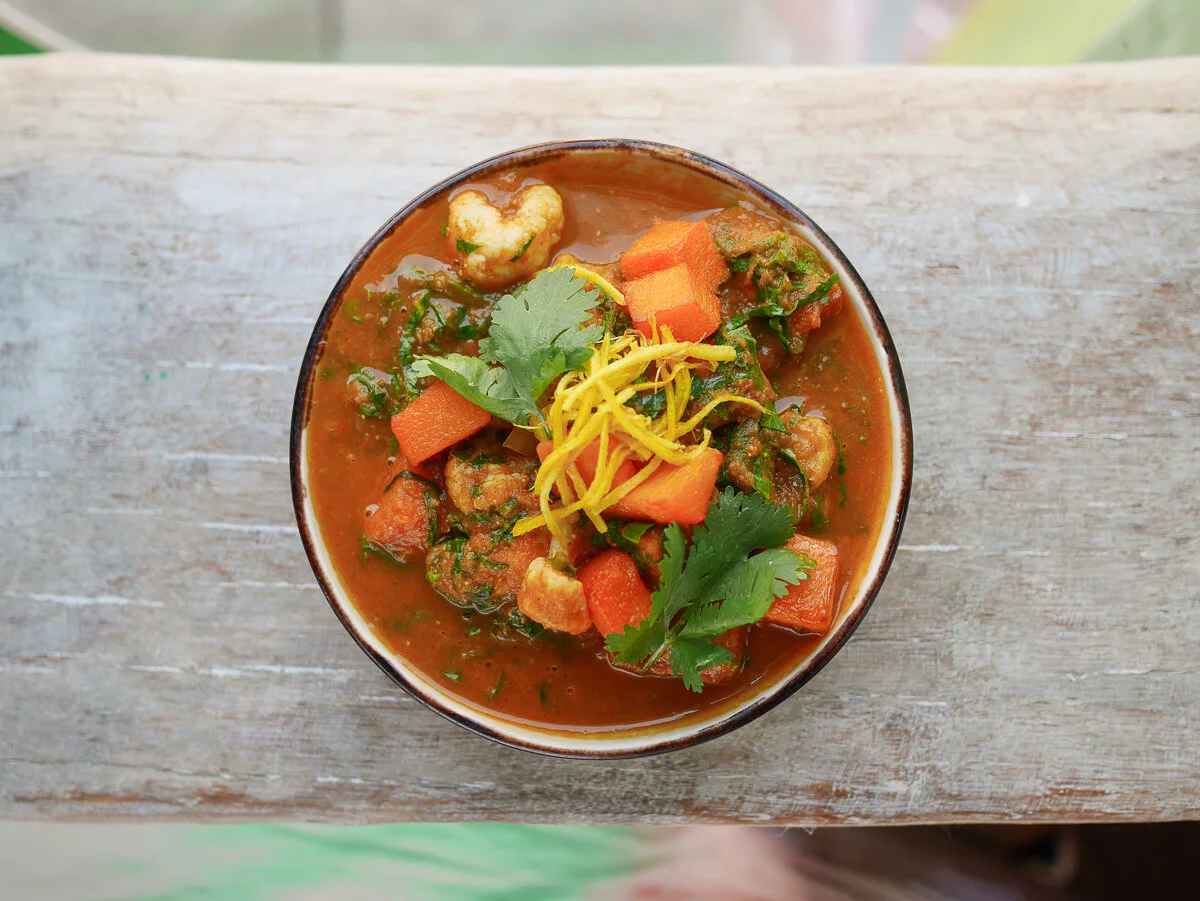 KOLHAPURI VEGETABLE CURRY [VG/NGI] **