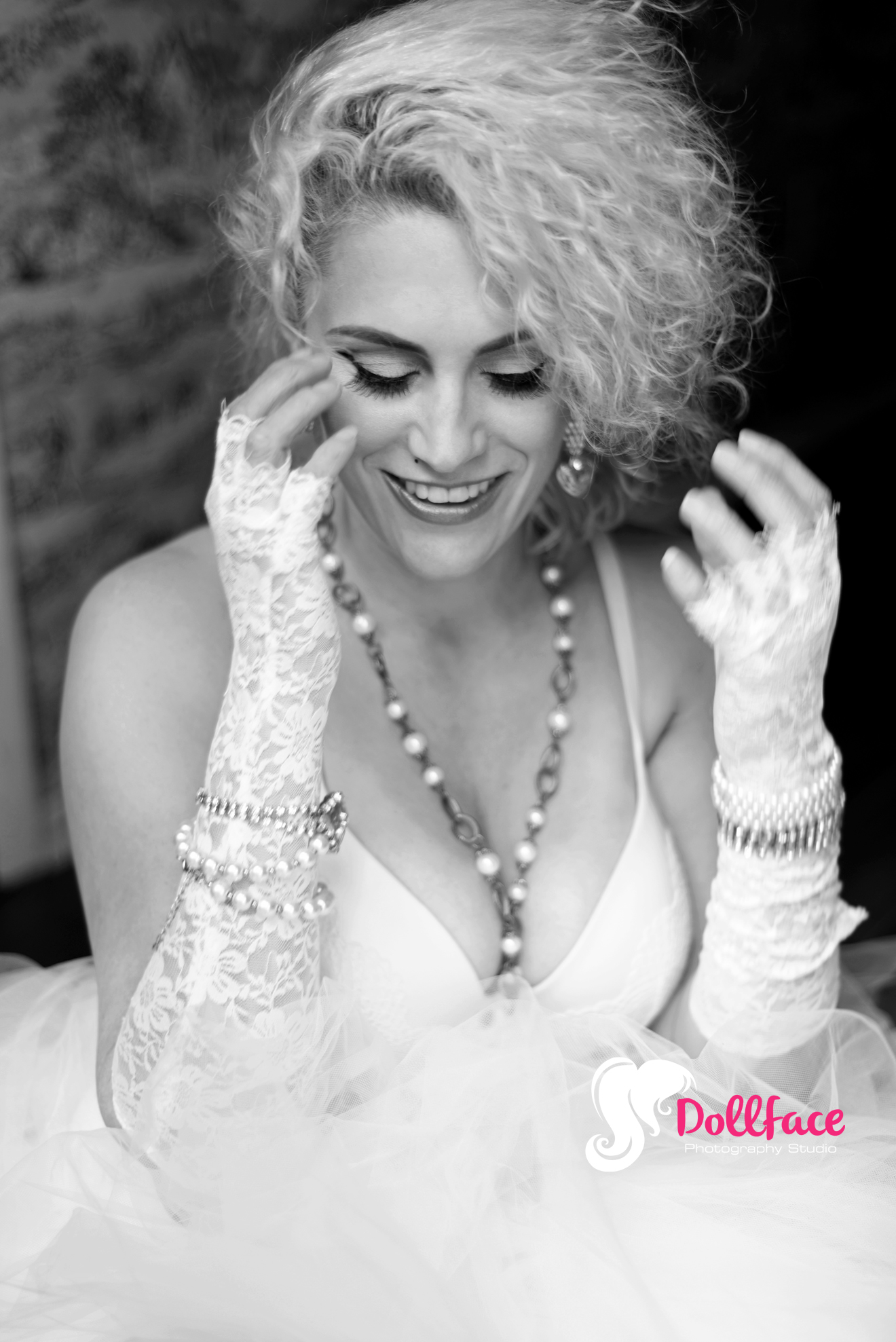 web BW Madonna.jpg