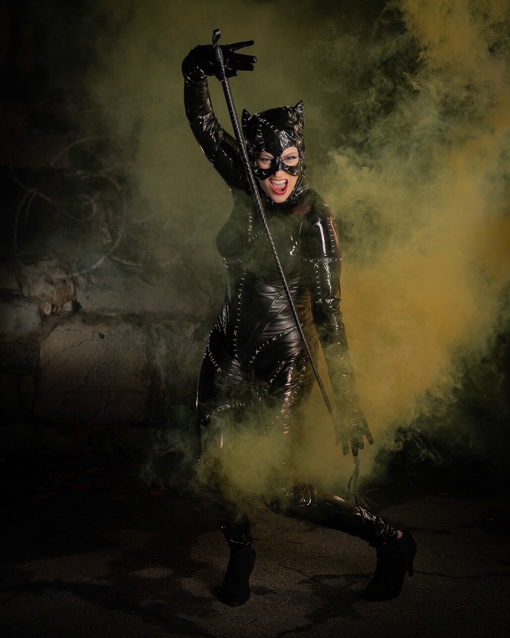 Catwoman Cosplayer Lorraine Toth