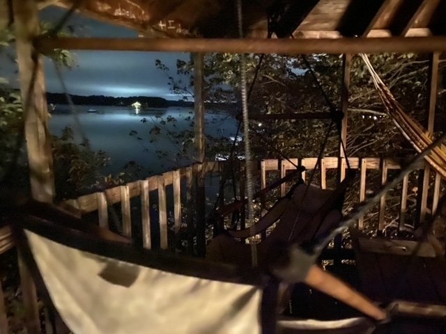 Treehouse Airbnb NH