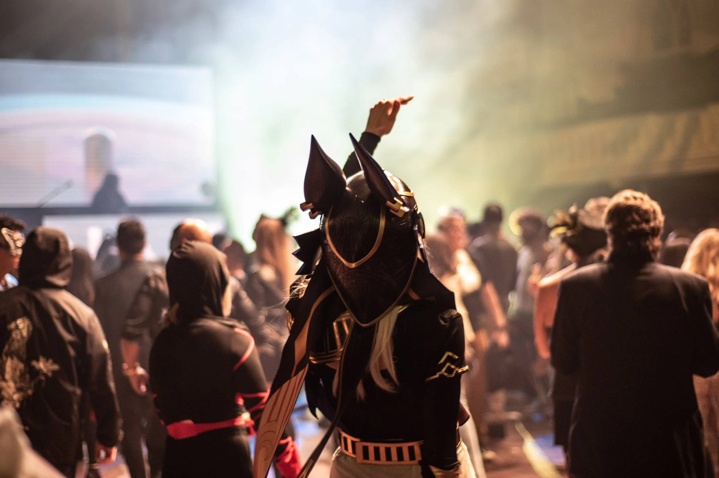 rave-44.jpg