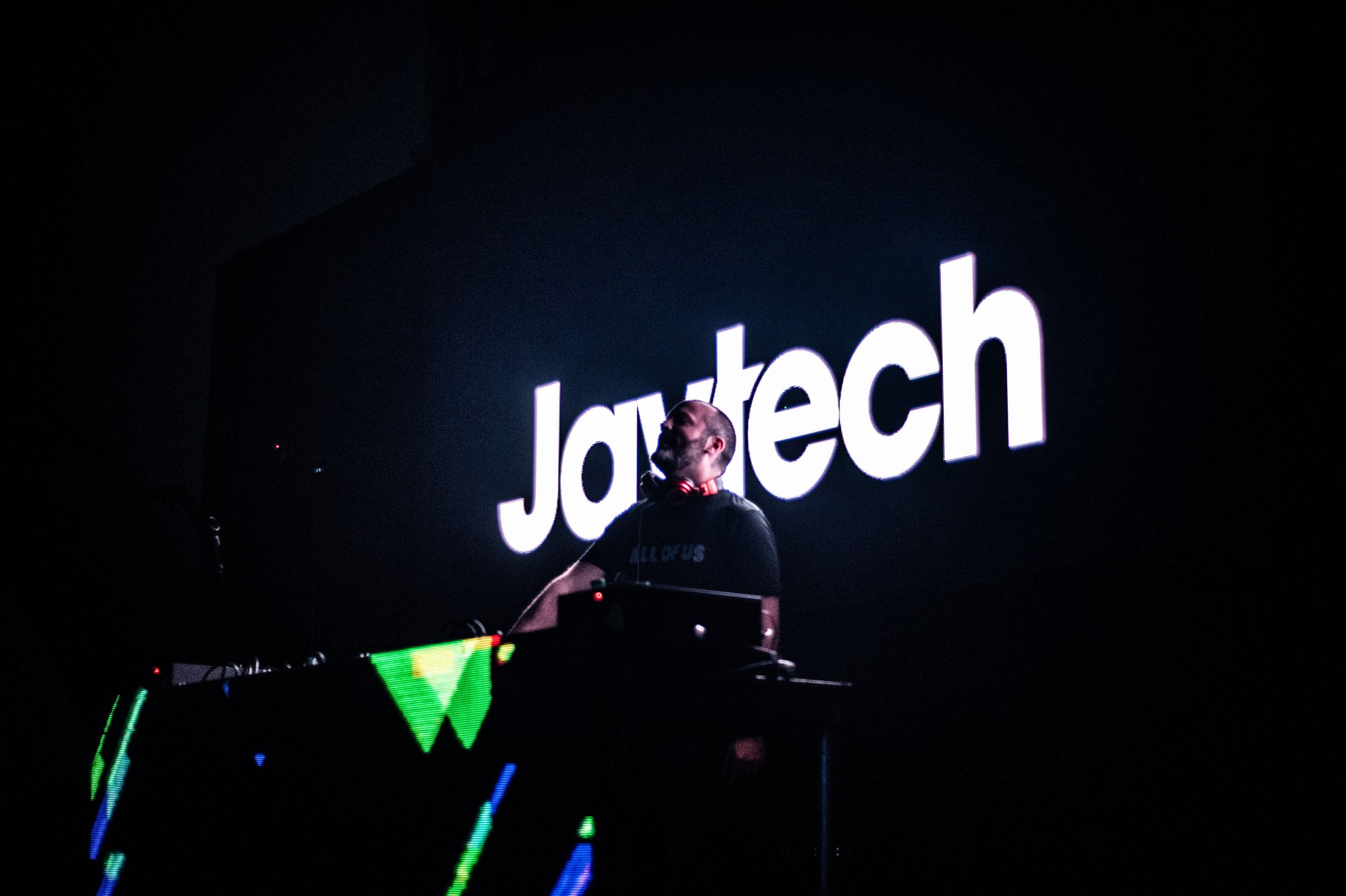 raveweb-170.jpg