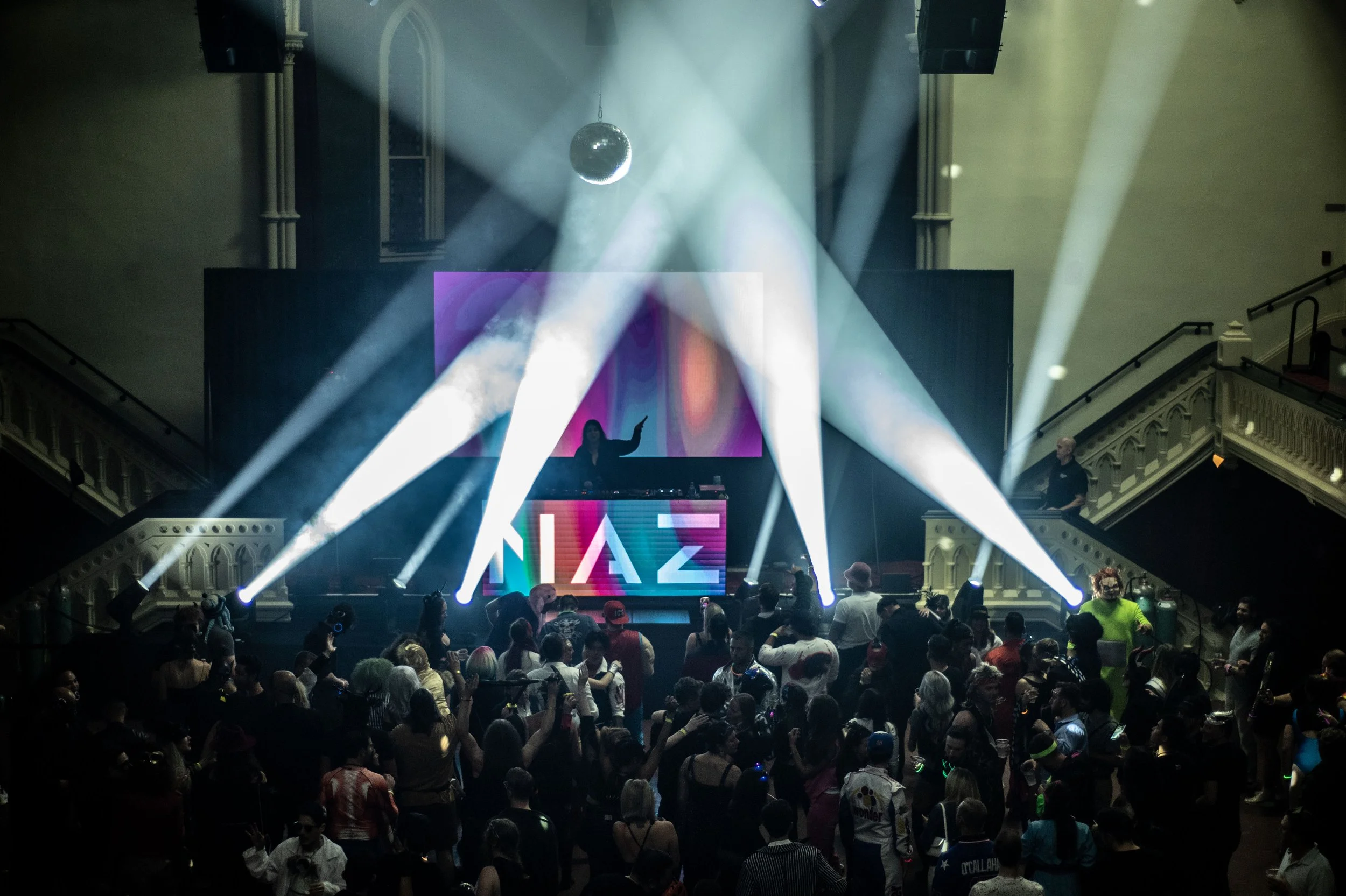 raveweb-289.jpg