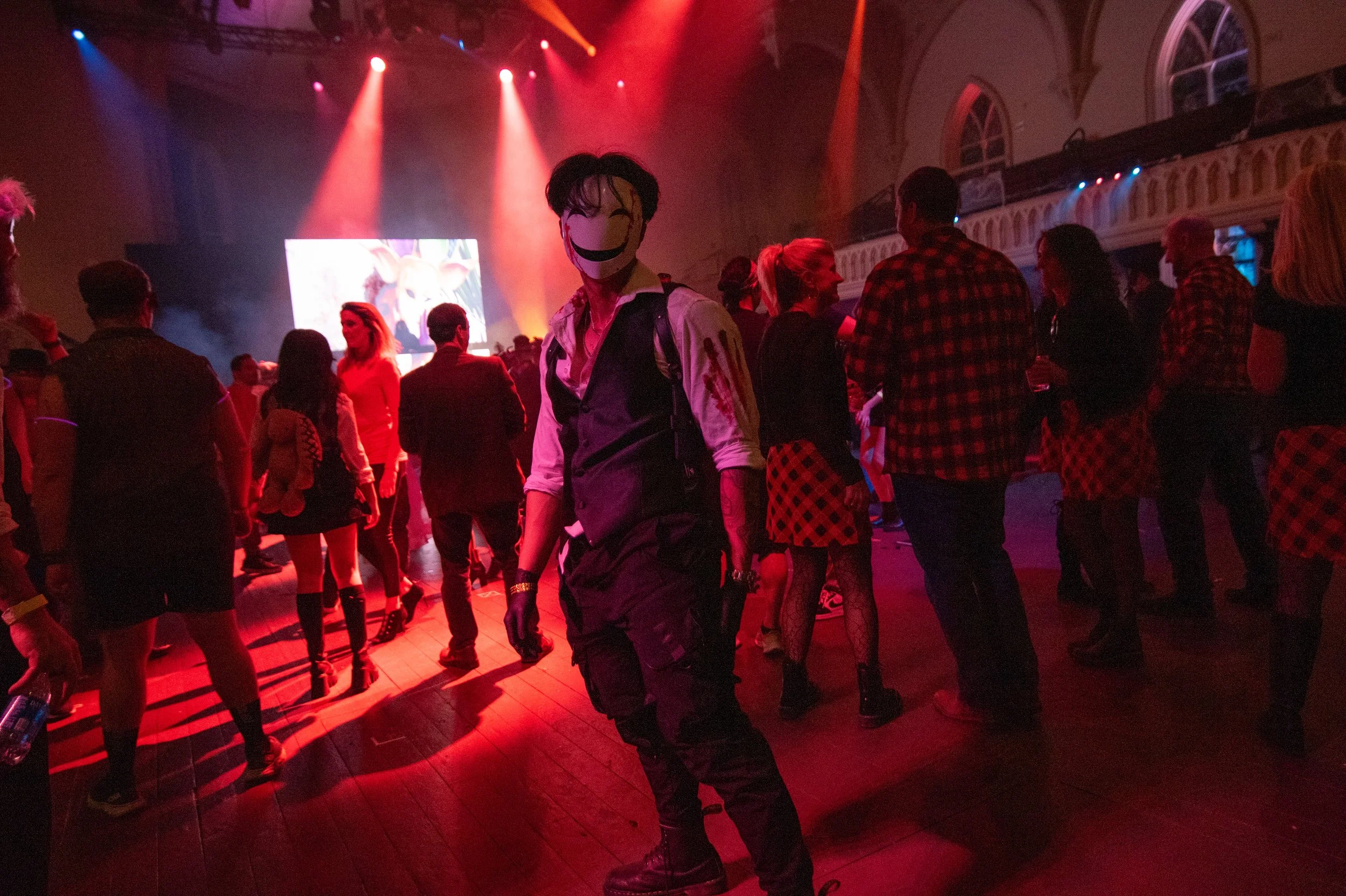 raveweb-539.jpg