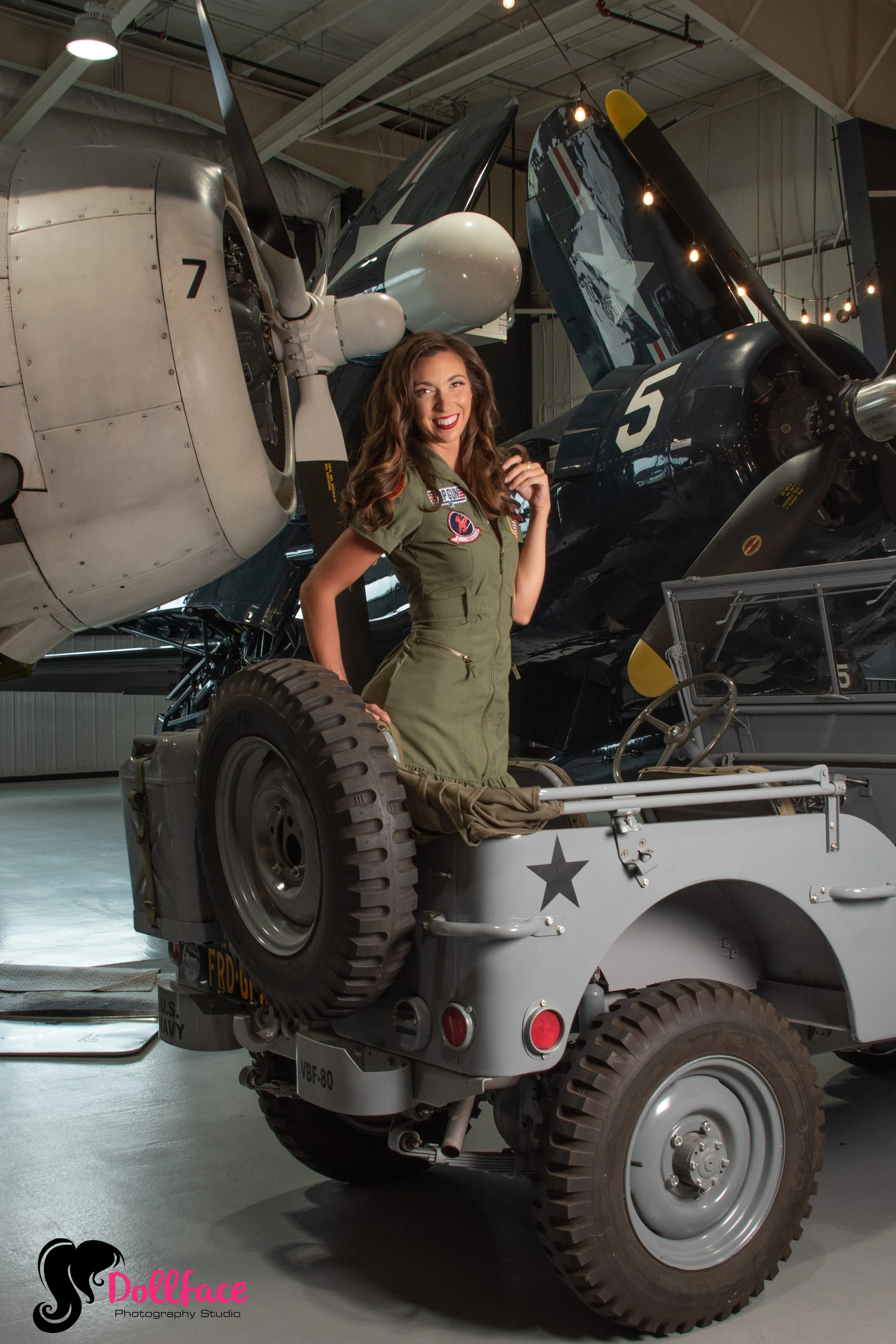 Pinup Hangar-14.jpg