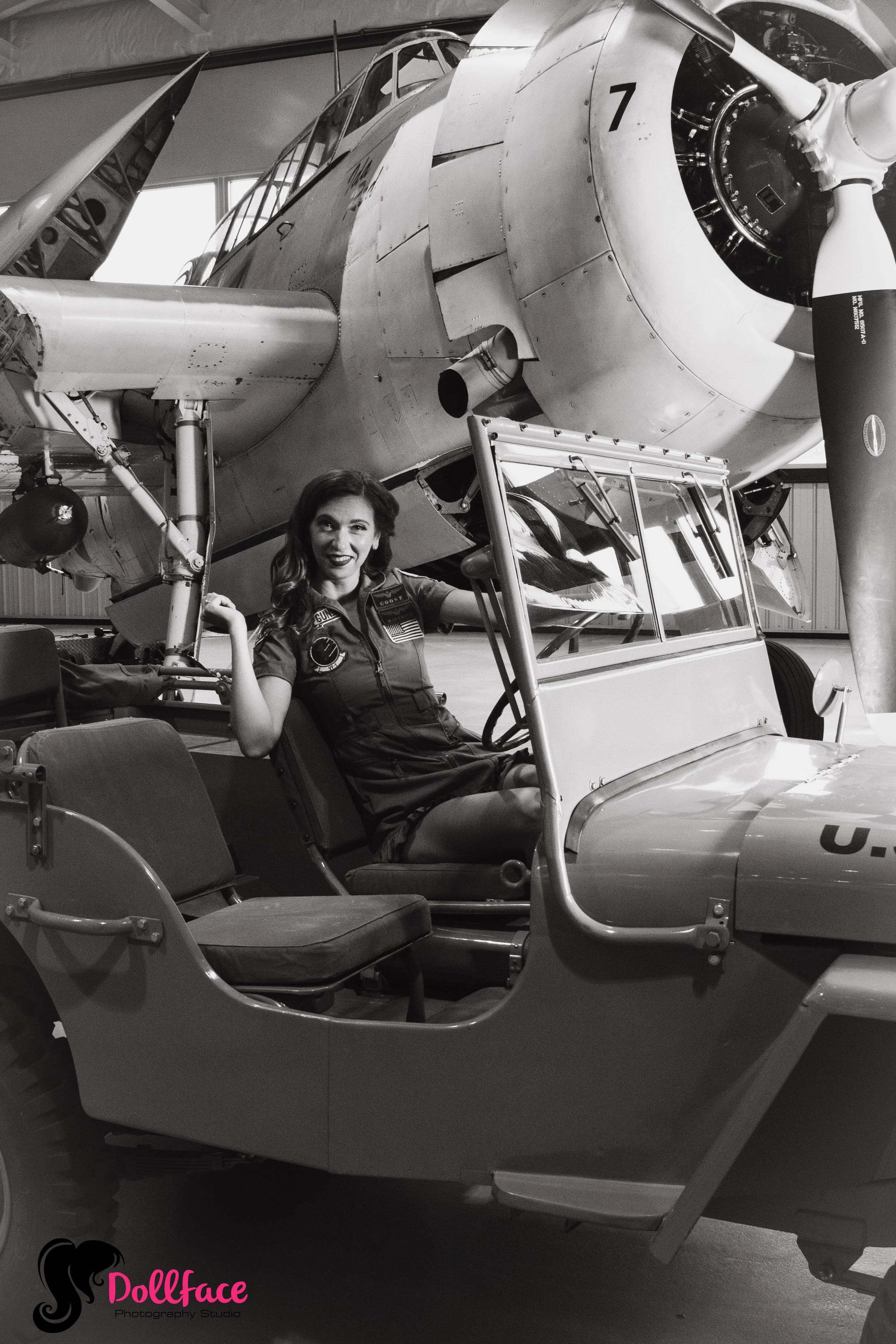 Pinup Hangar-20.jpg