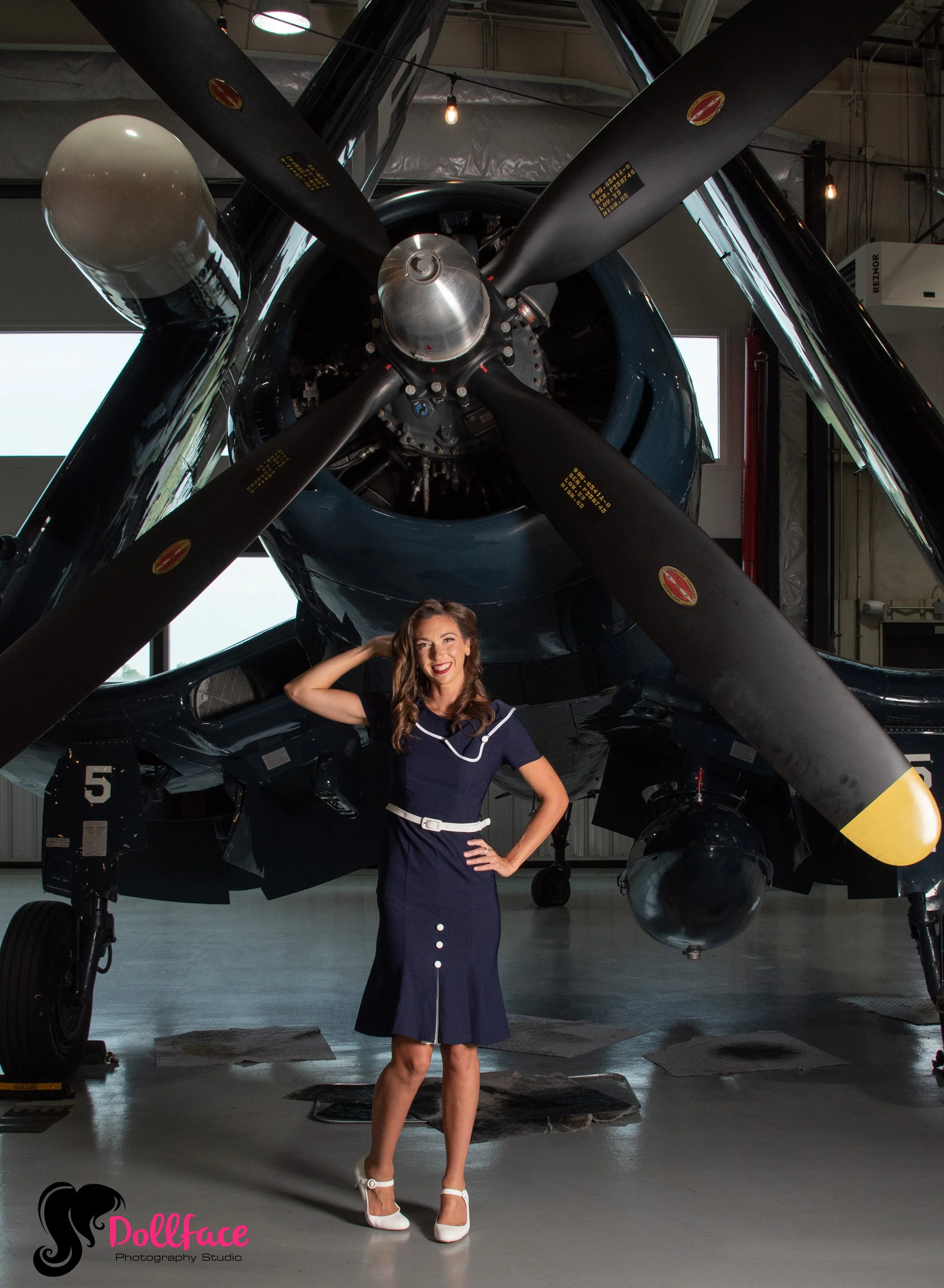 Pinup Hangar-44.jpg