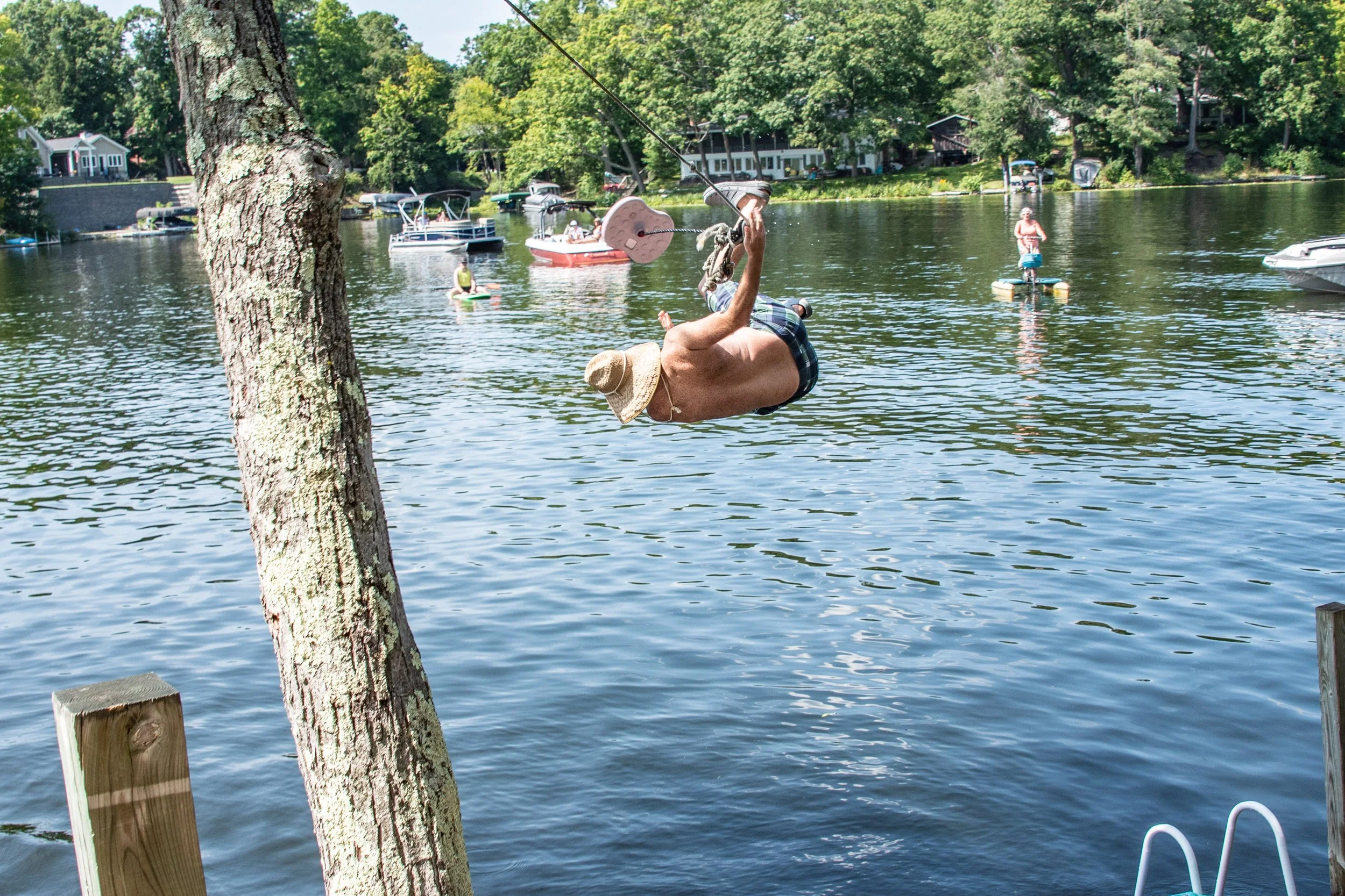 Belly Flop L-215.jpg