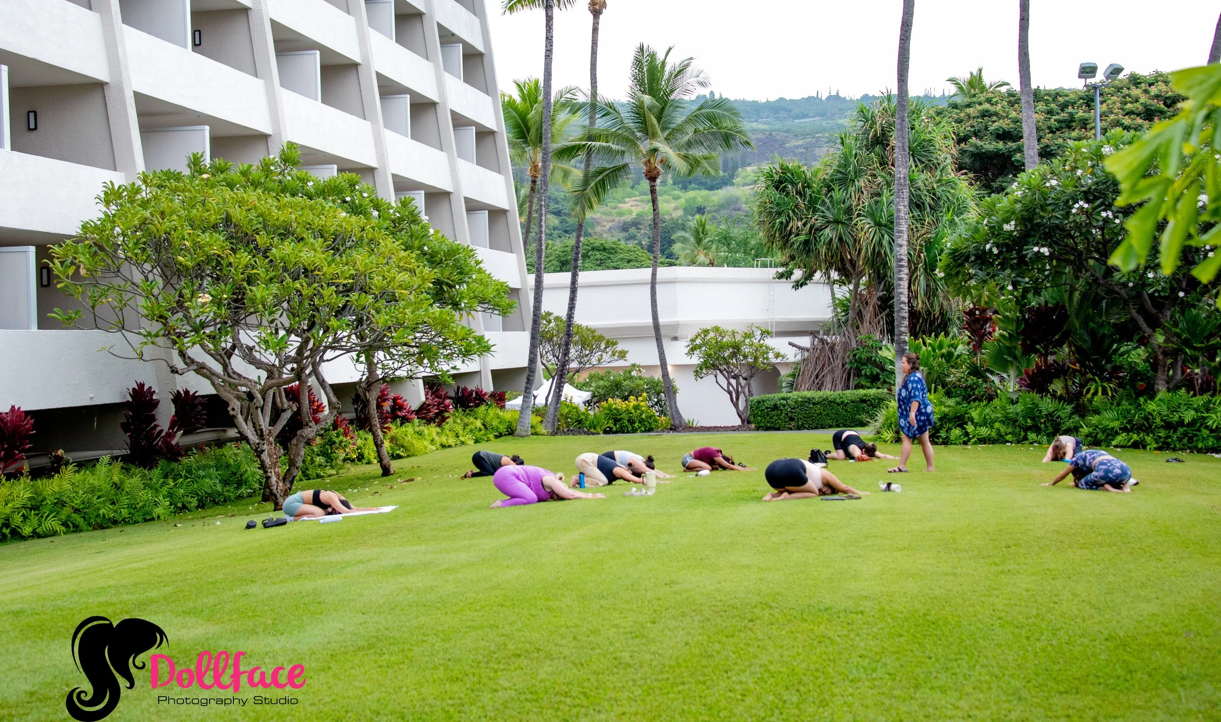 hawaii yoga photo at outrigger resort