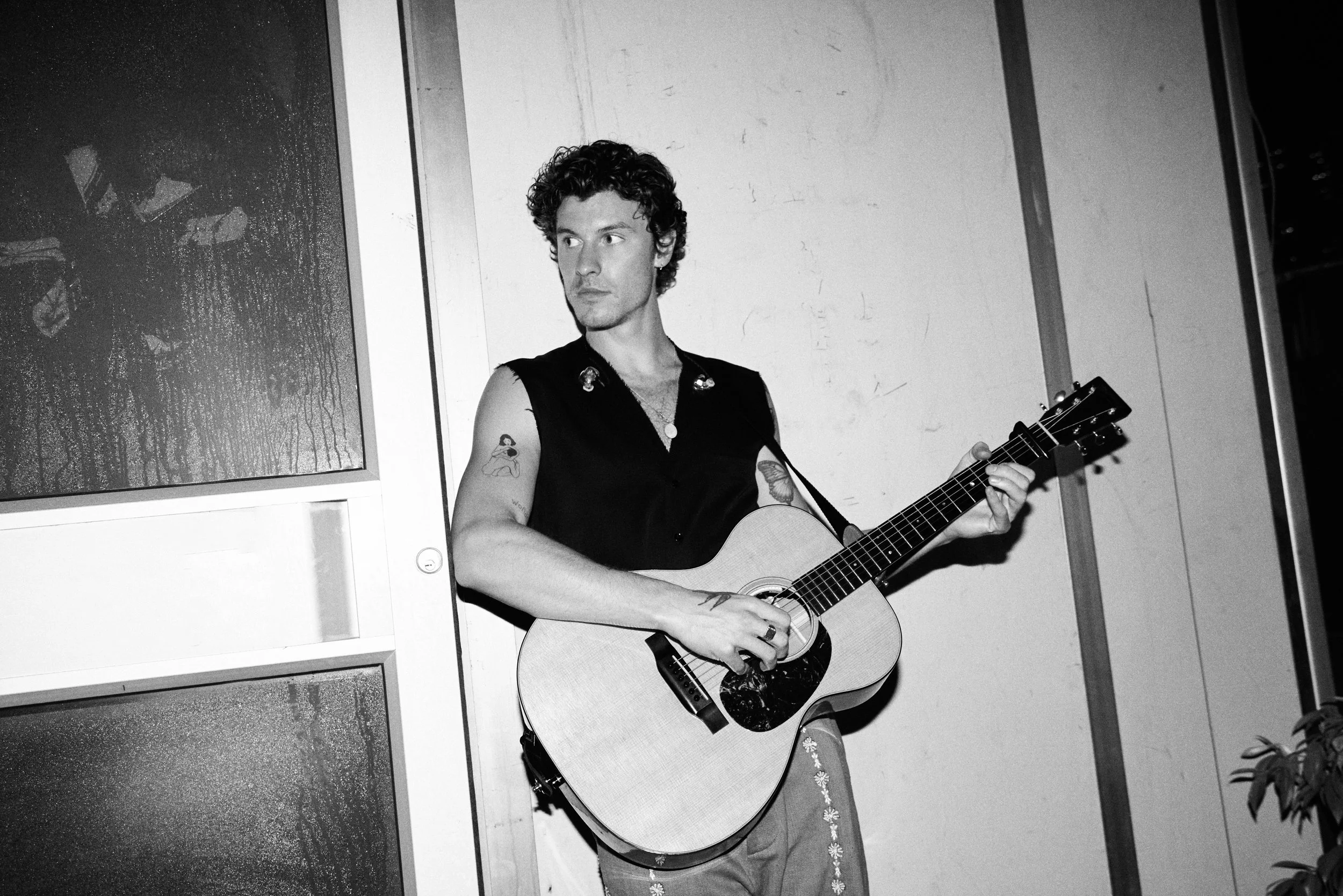 ShawnMendes_India_ShowDay_3.8.25_DAVIDOD_58 copy.jpg