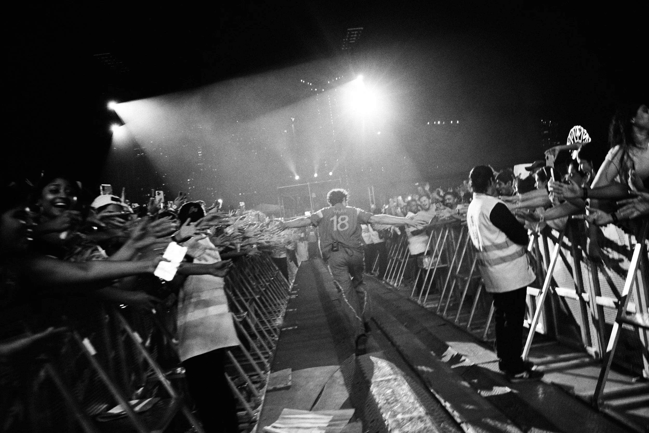ShawnMendes_India_ShowDay_3.8.25_DAVIDOD_179 copy.jpg