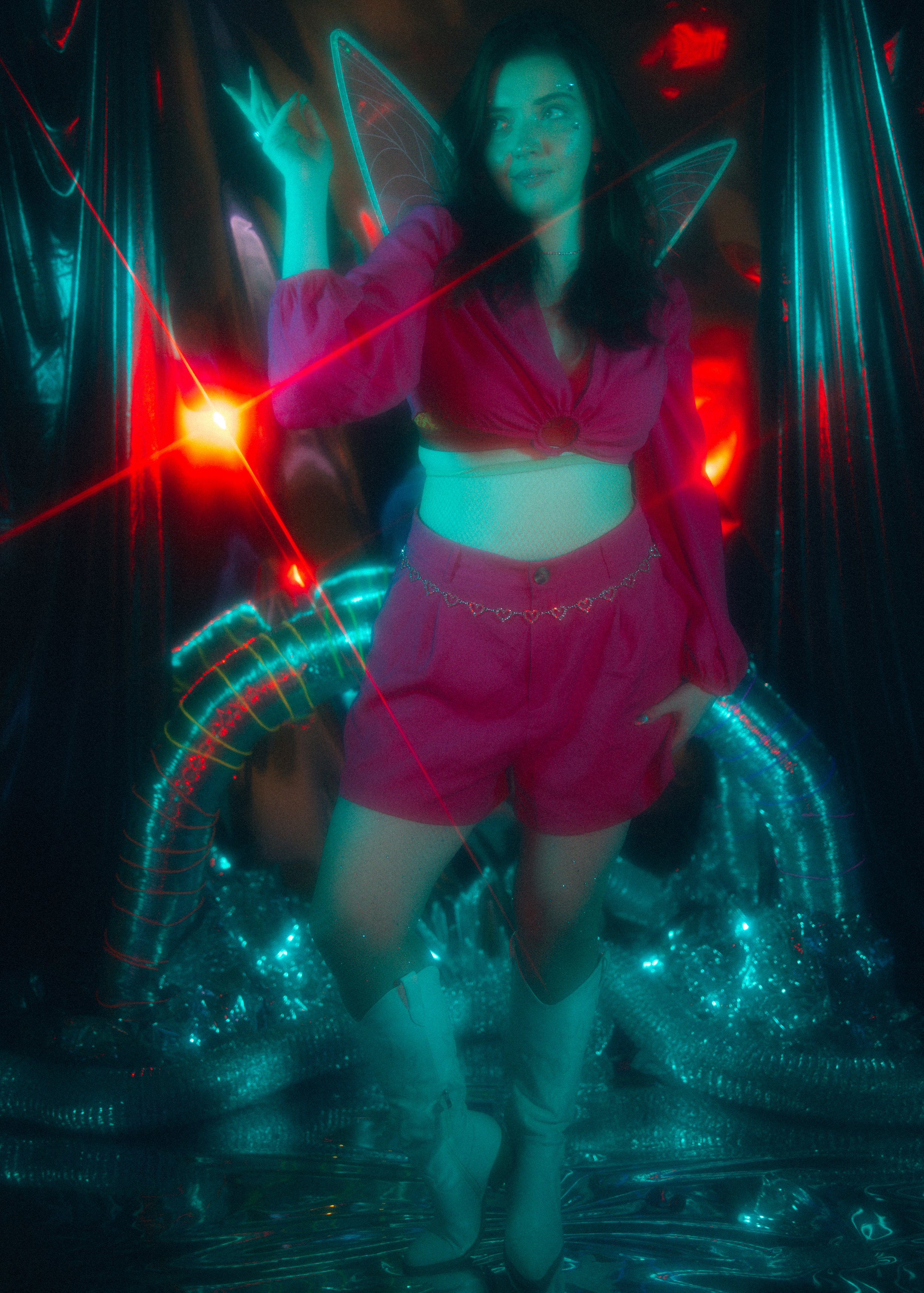 Lightwitch-3.jpg